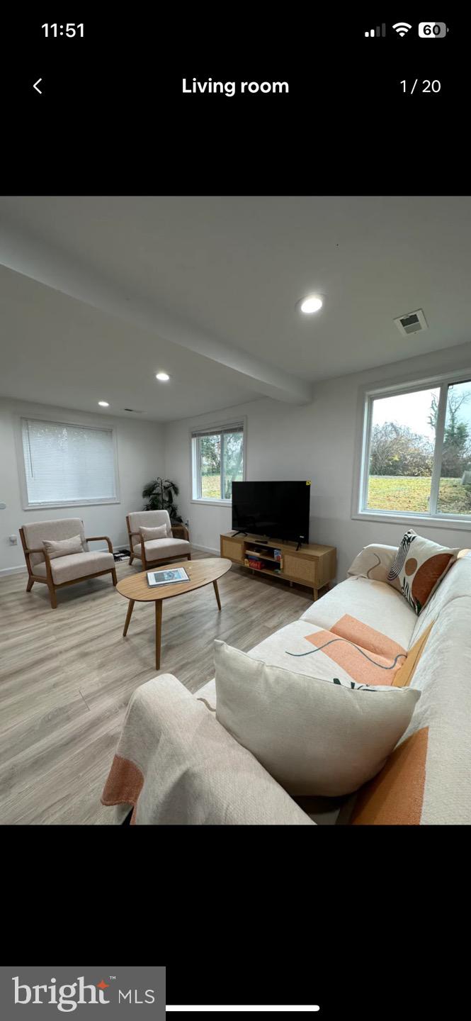 LEVERINGS - Residential