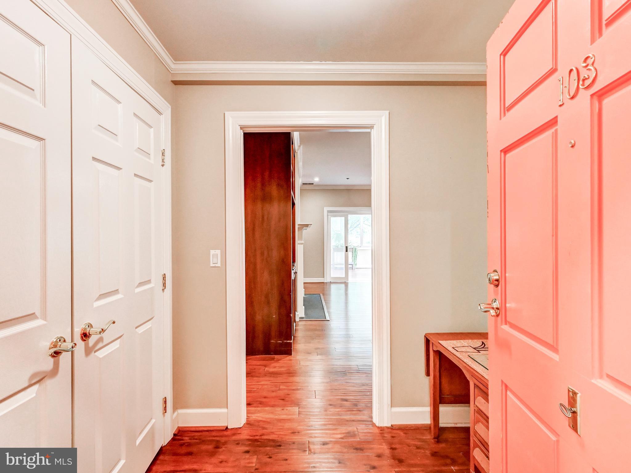 LUTHERVILLE - Residential
