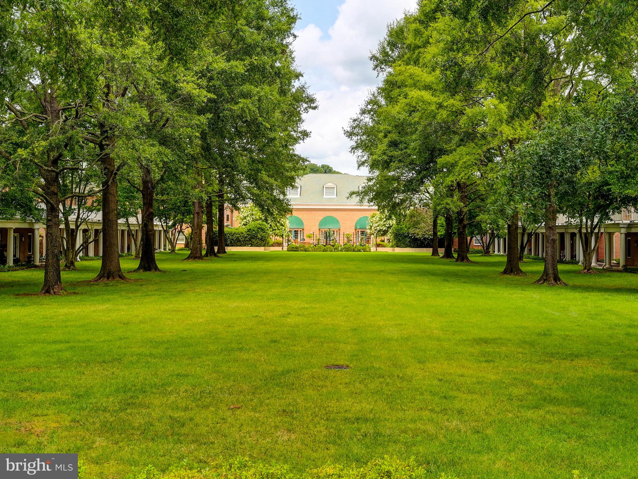 LUTHERVILLE - Residential