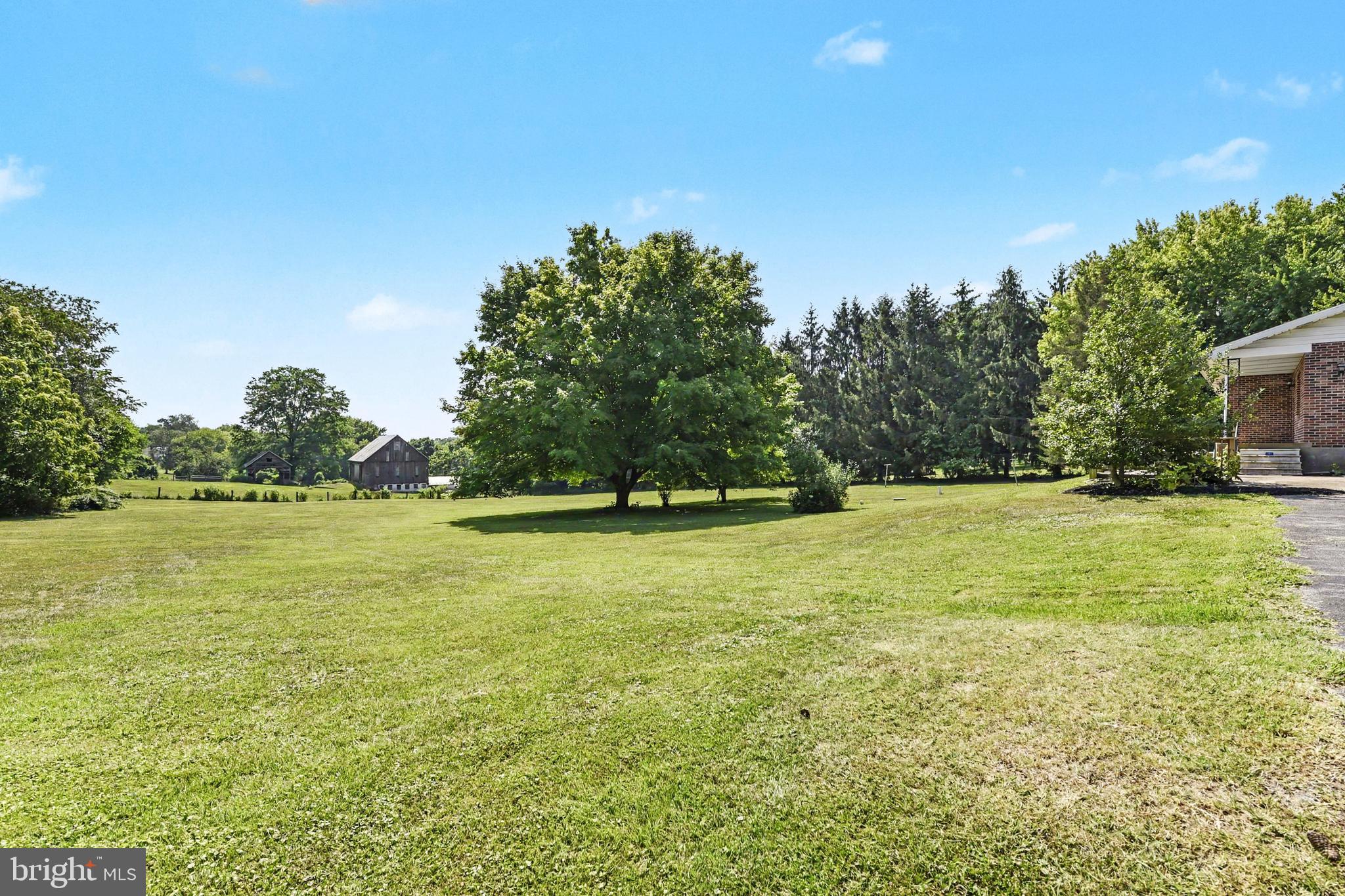 EDEN DERRY - Residential