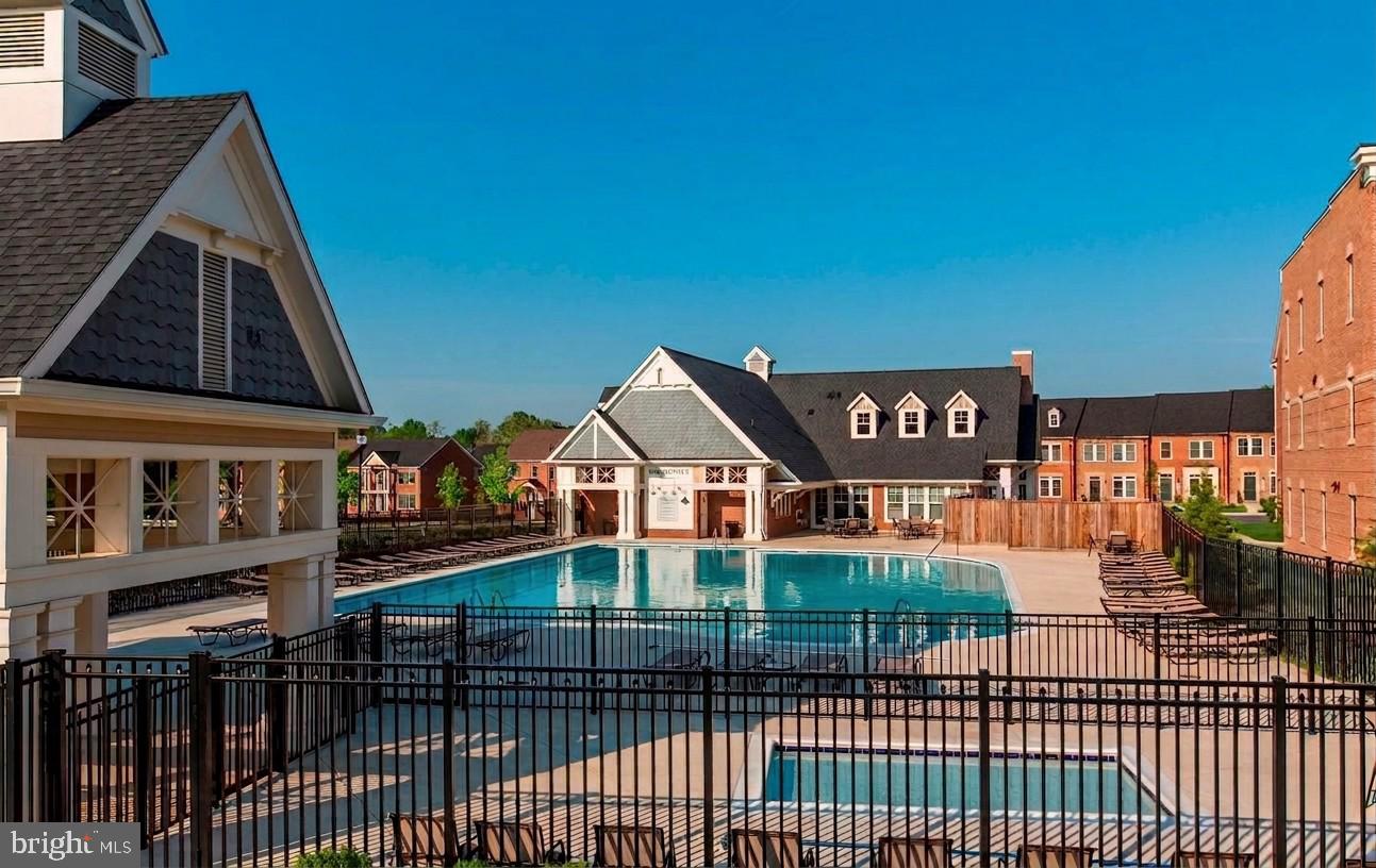 WATKINS MILL TOWN CENTER - Residential