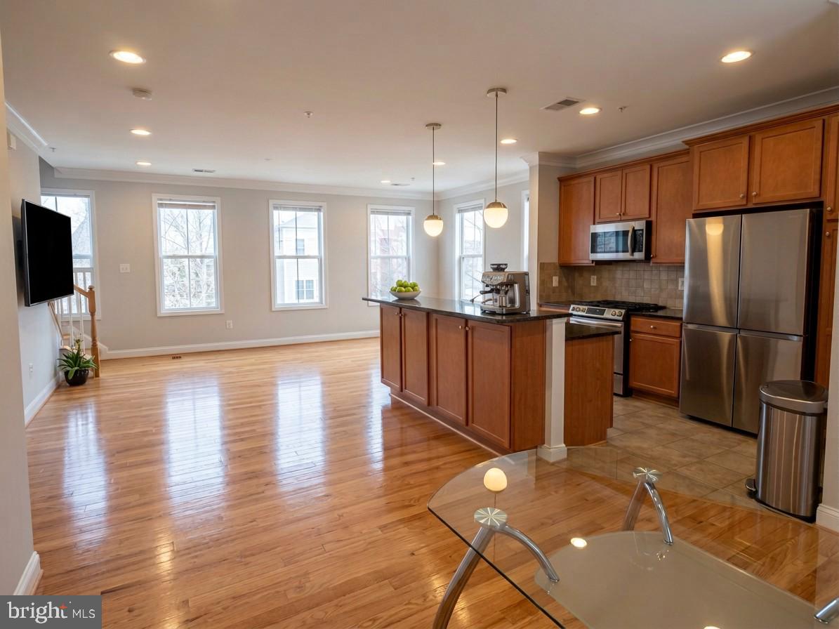 WATKINS MILL TOWN CENTER - Residential