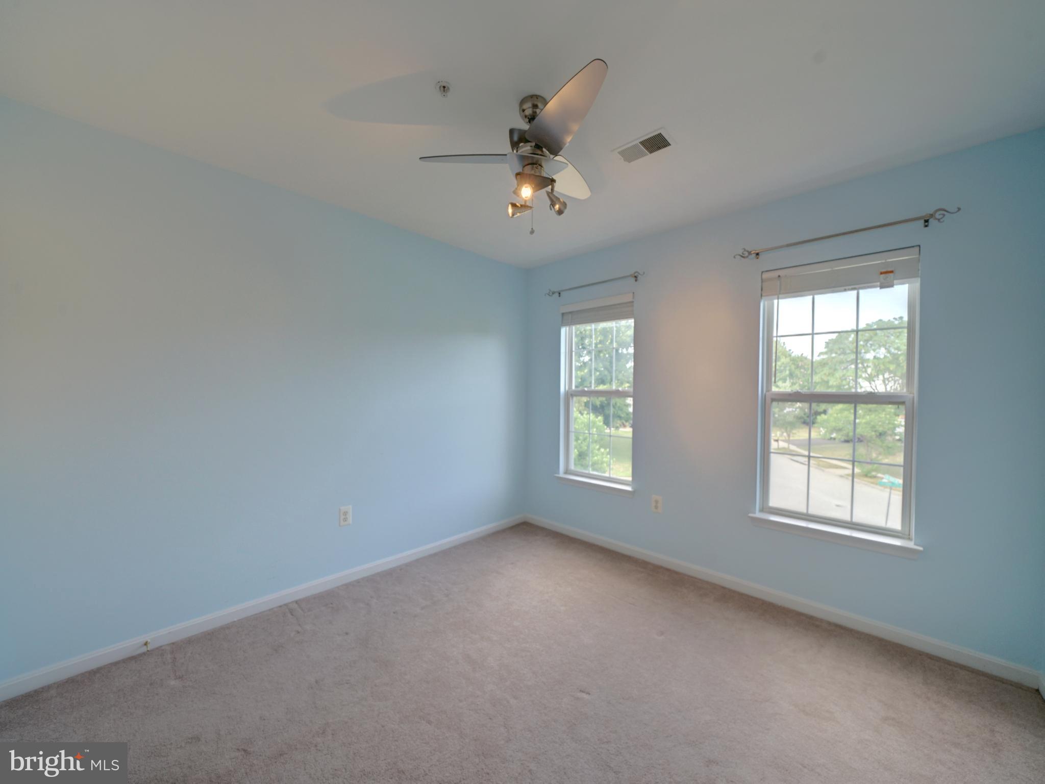 LAKEVIEW - Residential