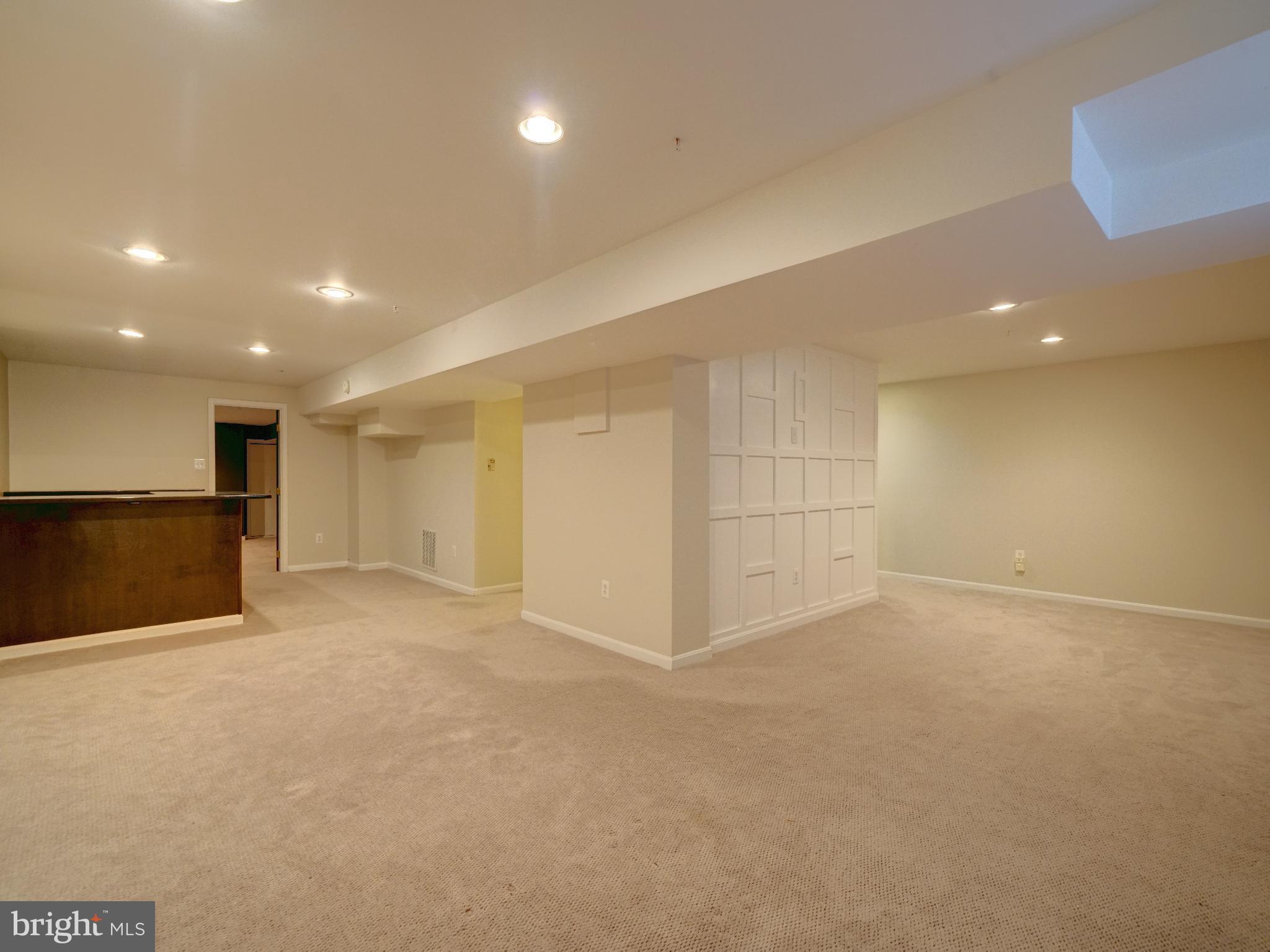 LAKEVIEW - Residential