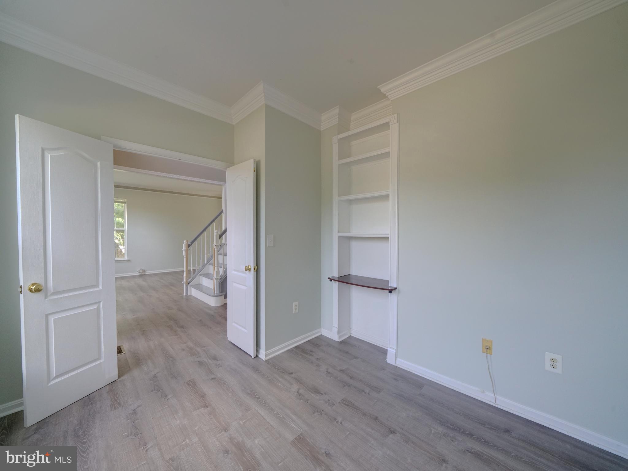 LAKEVIEW - Residential