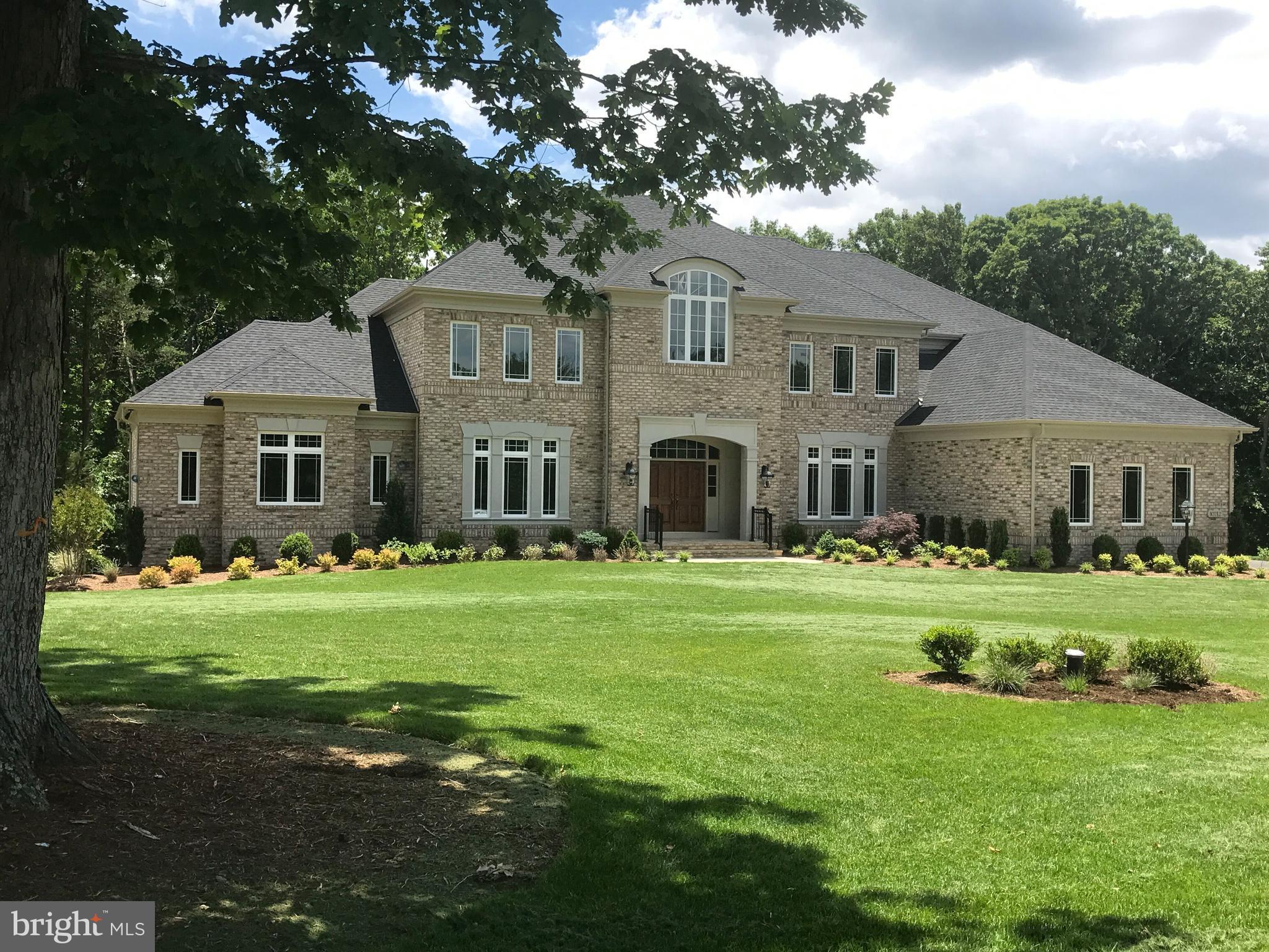 THOMPSON'S CROSSING - Residential