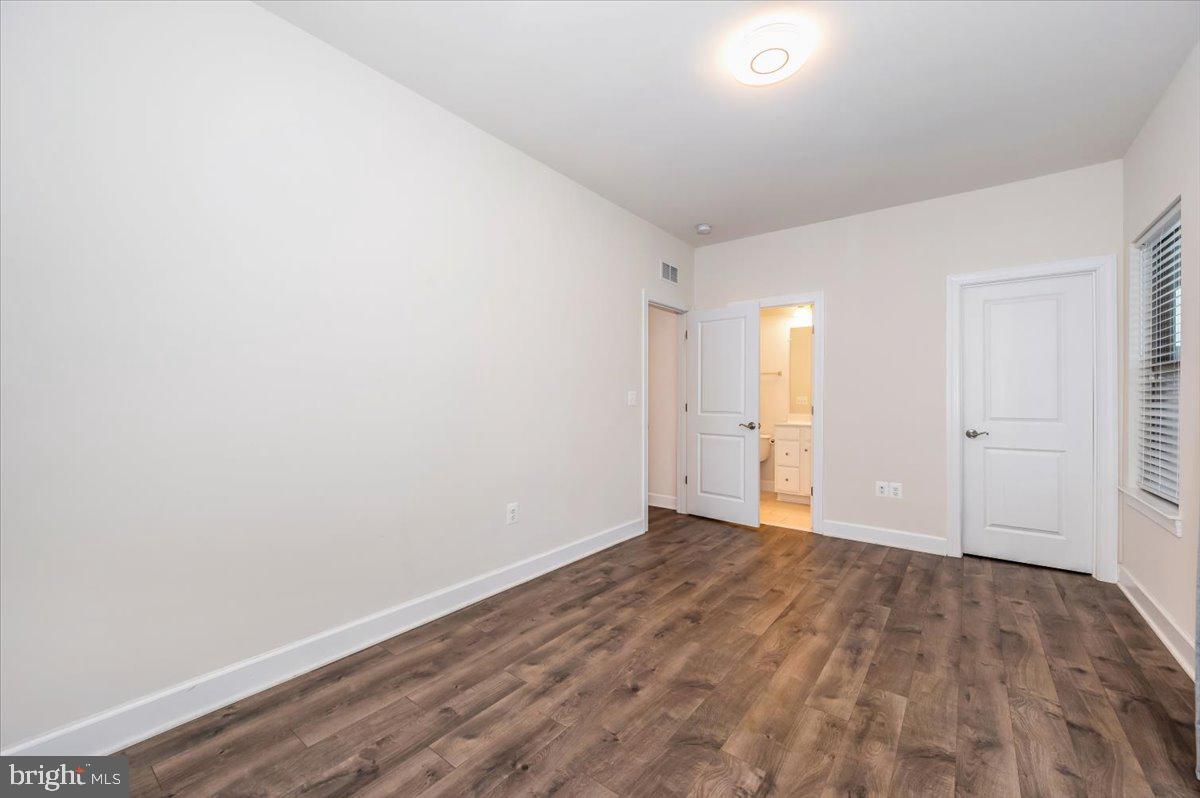 DOMINION TRAIL - Residential Lease