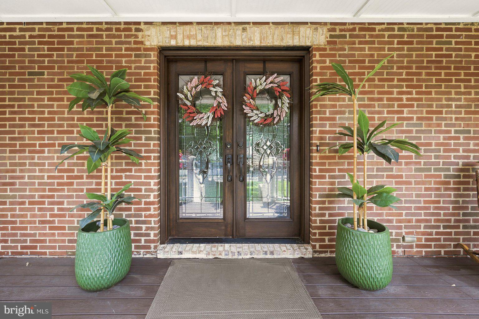 HALEMHURST - Residential
