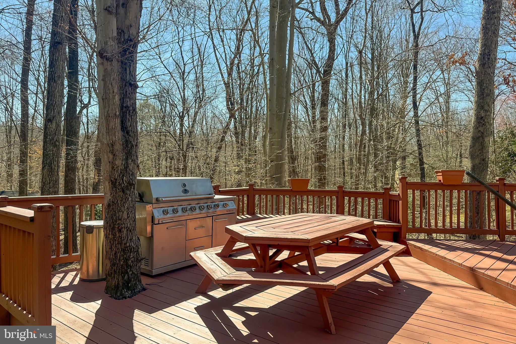 CANNON BLUFF - Residential