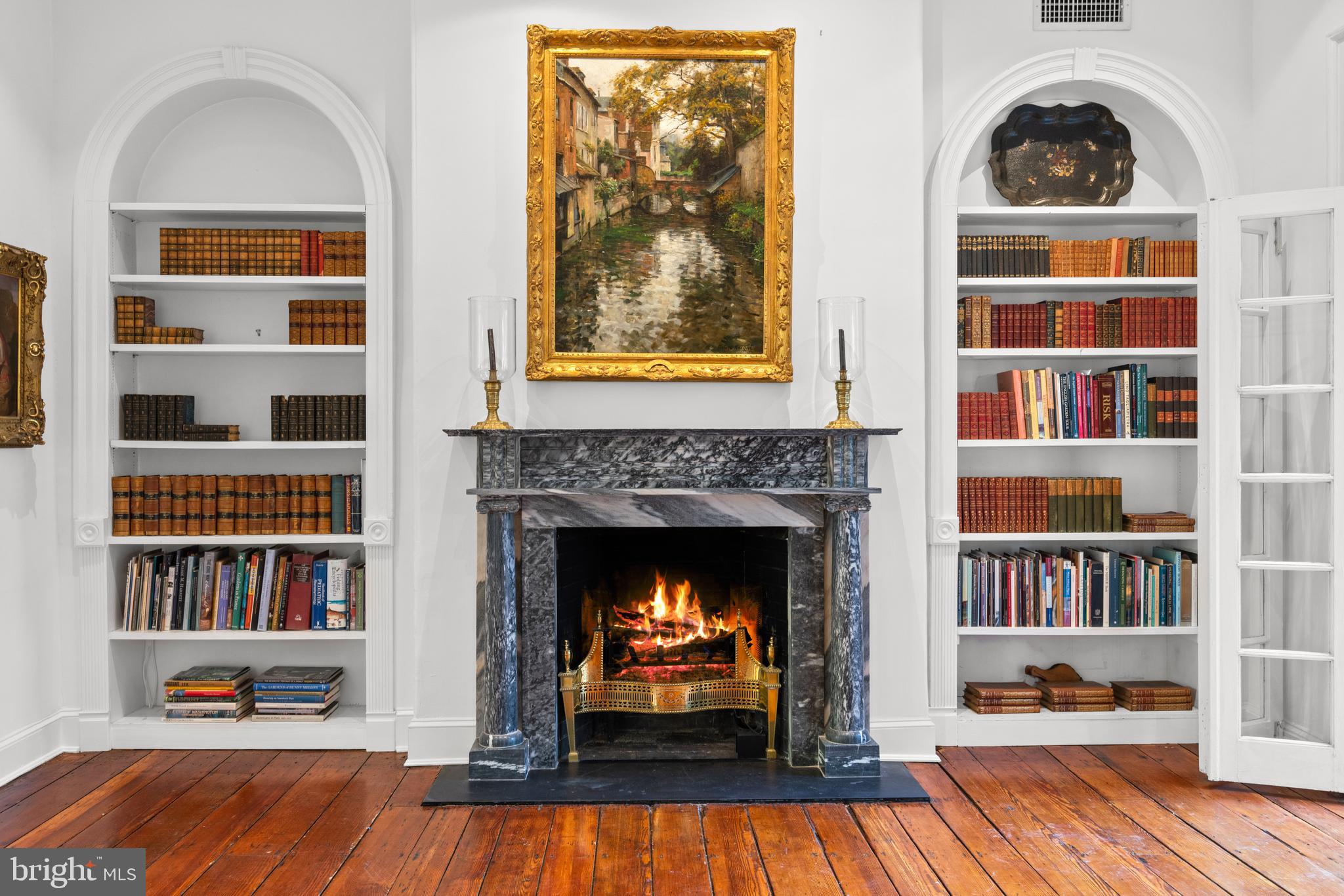 GEORGETOWN - Residential