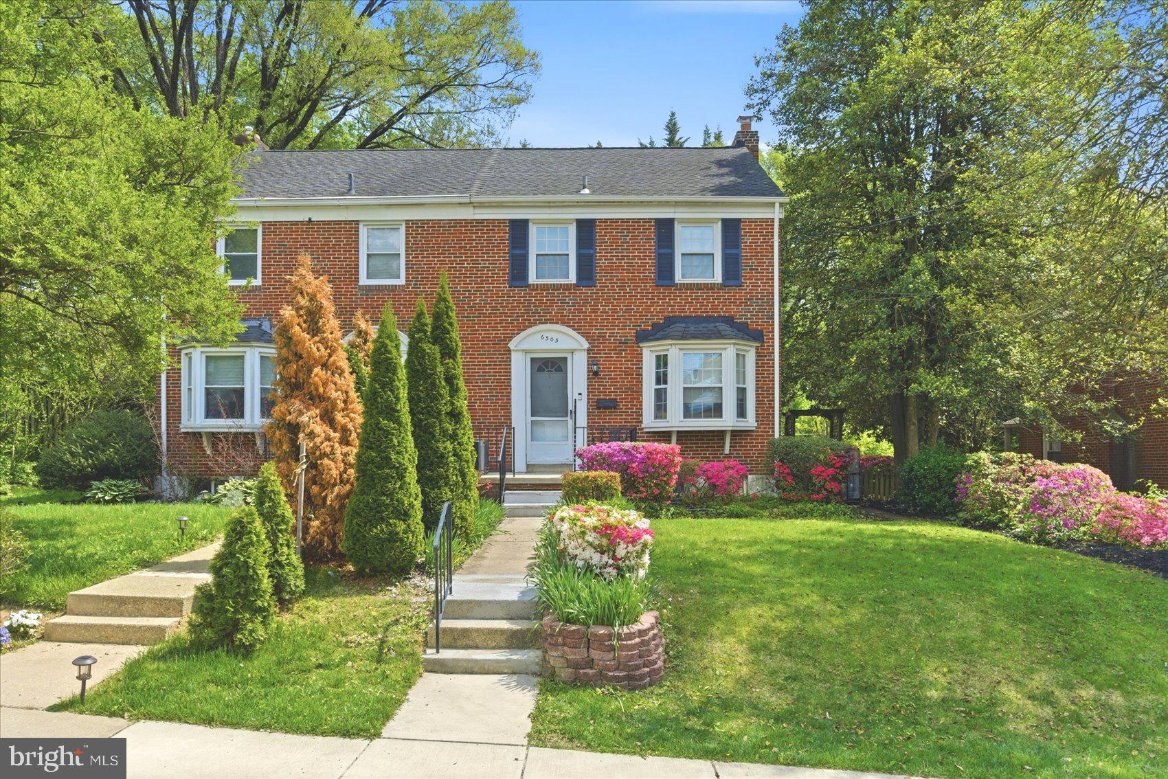 LOCH HILL - Residential