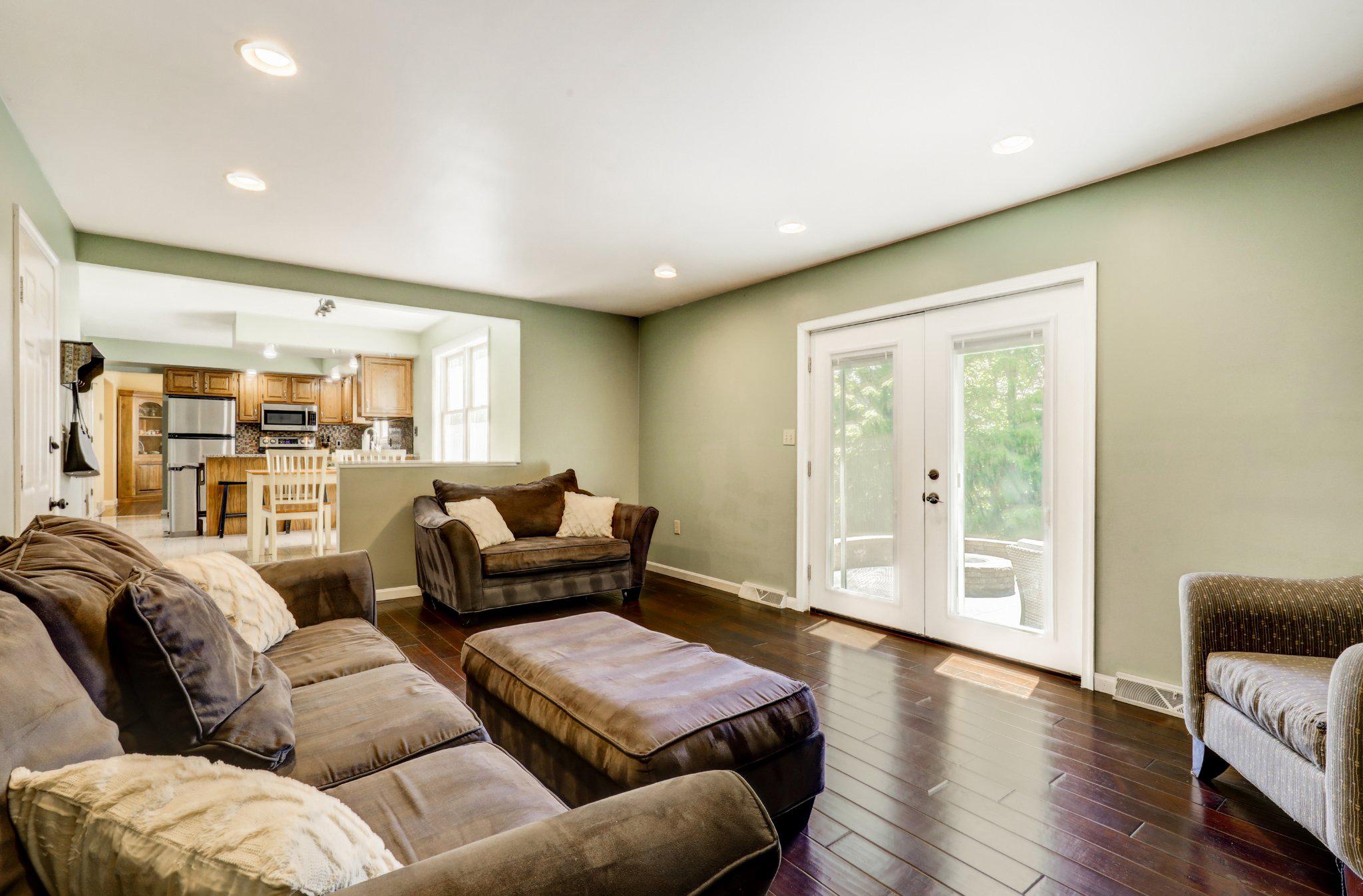 MEADOW BROOK ESTATES - Residential