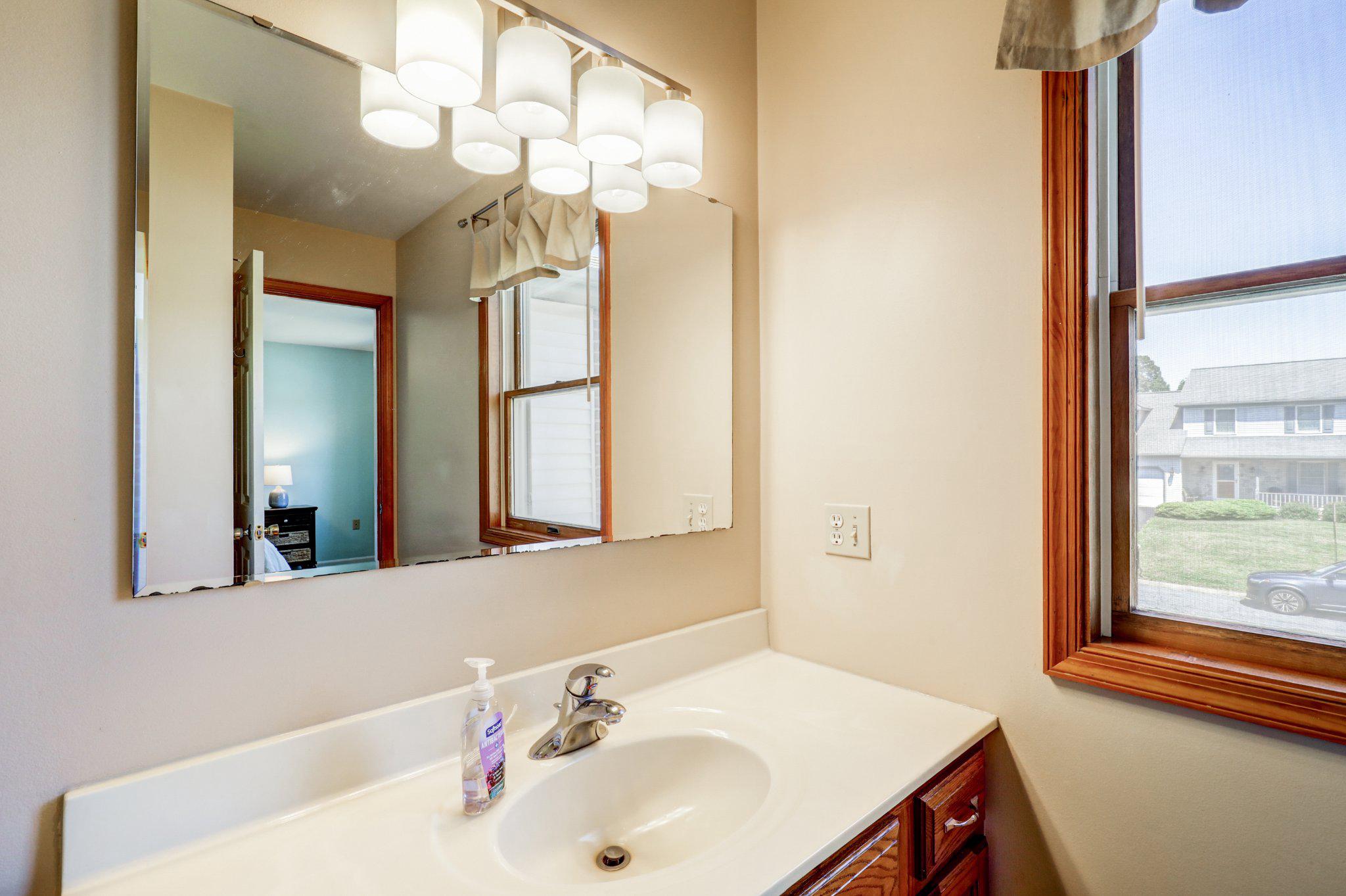MEADOW BROOK ESTATES - Residential