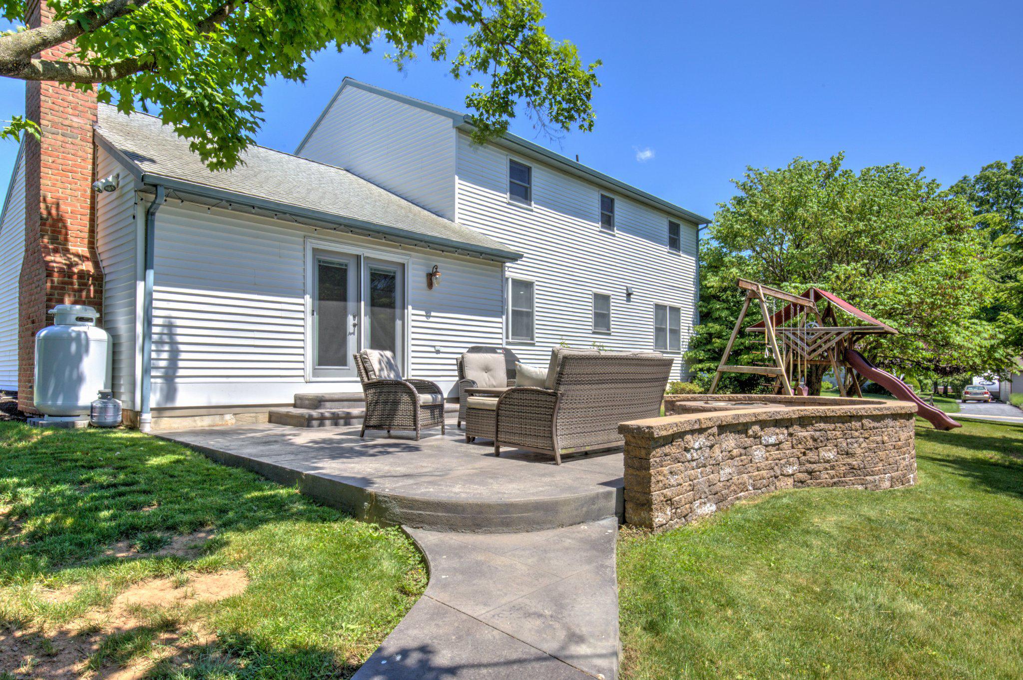 MEADOW BROOK ESTATES - Residential