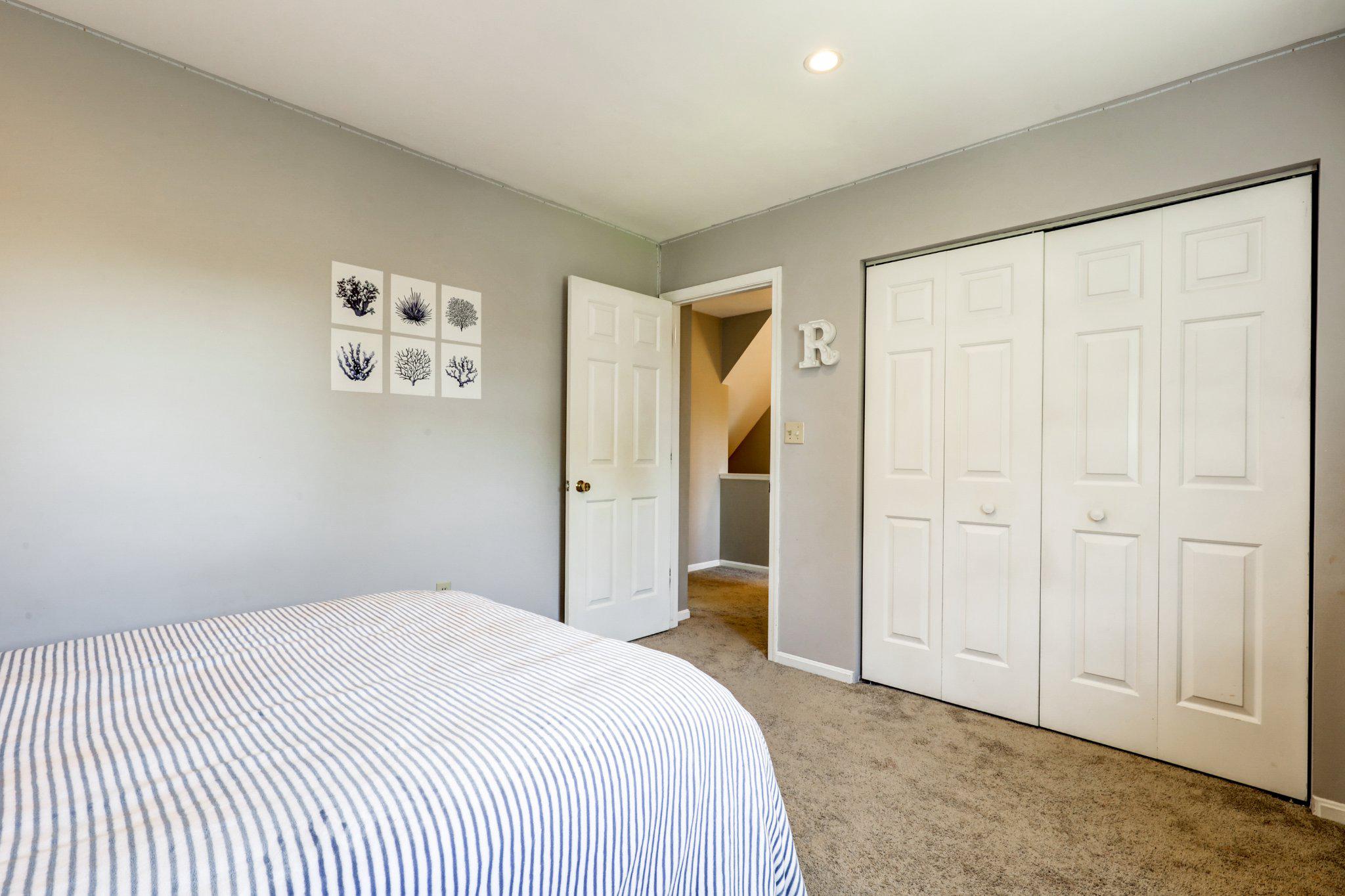 MEADOW BROOK ESTATES - Residential