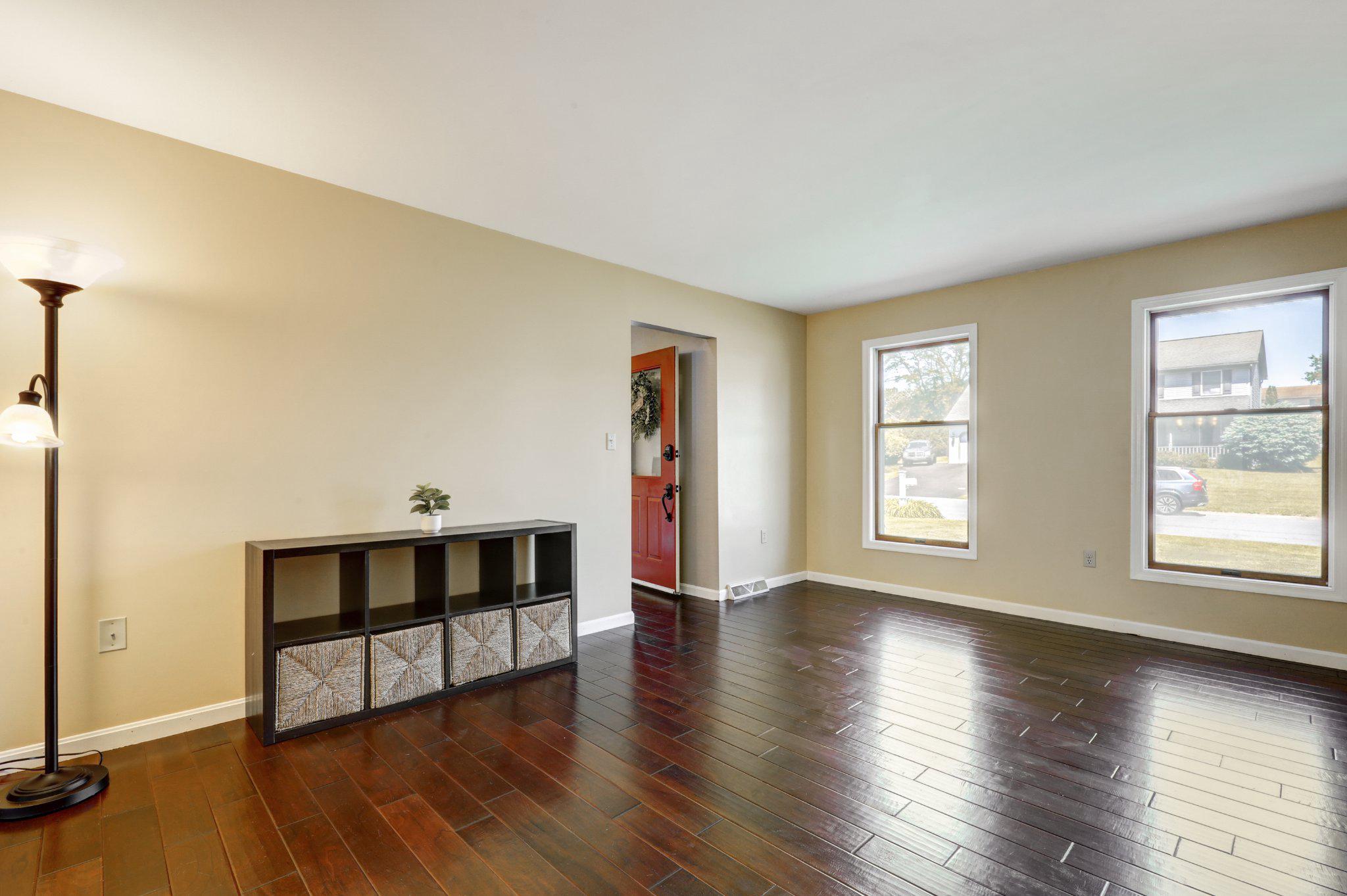 MEADOW BROOK ESTATES - Residential
