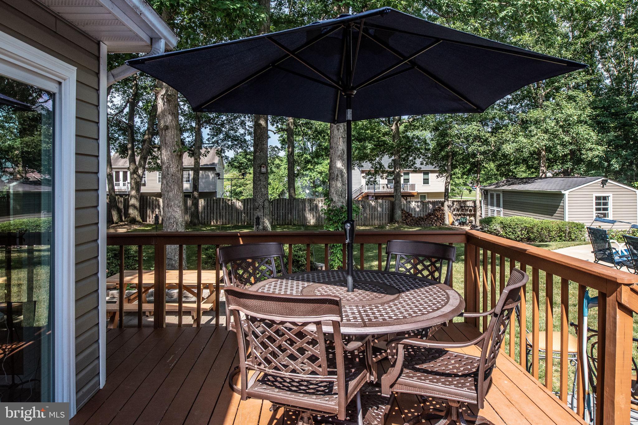 LEAVELLS CROSSING - Residential