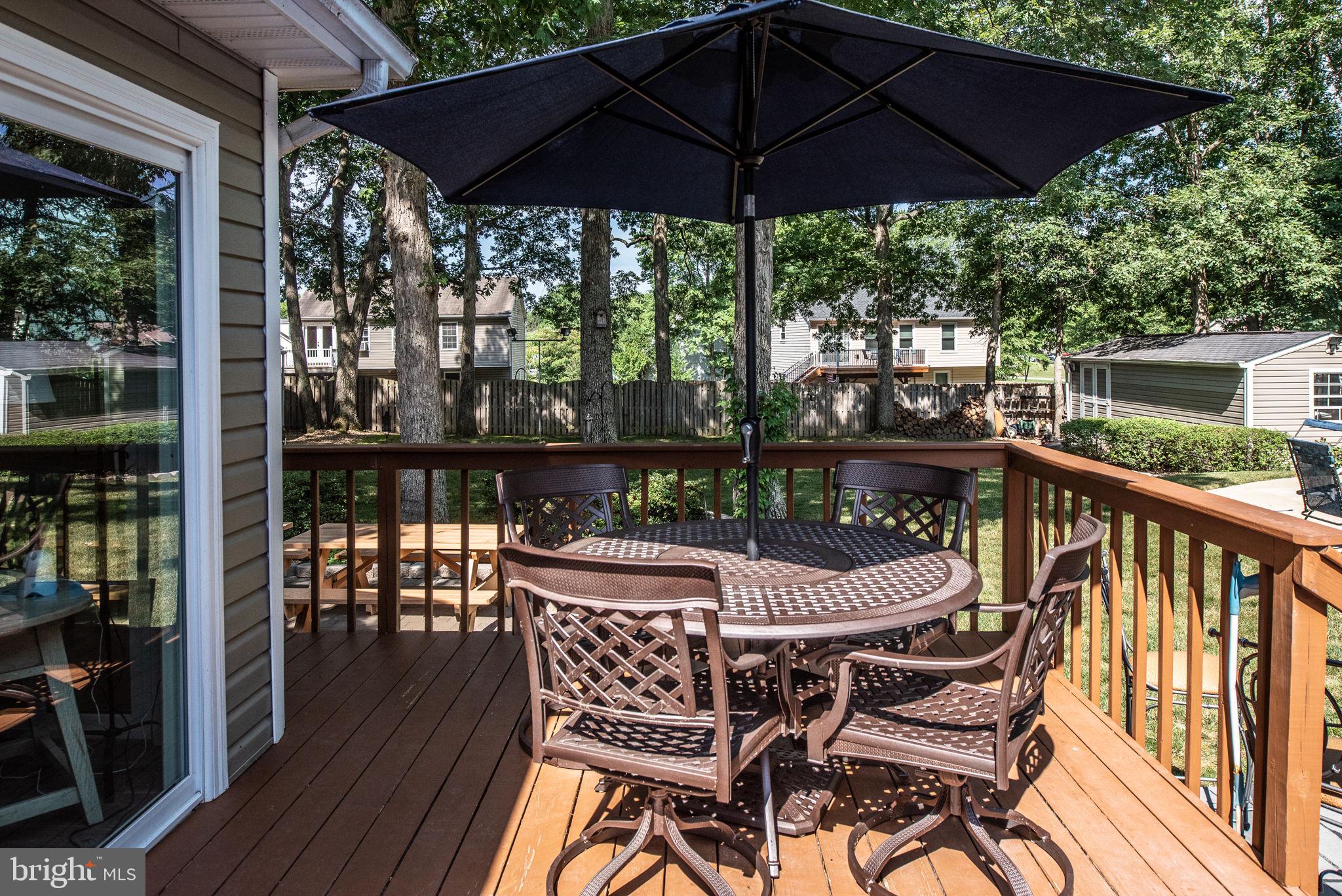 LEAVELLS CROSSING - Residential