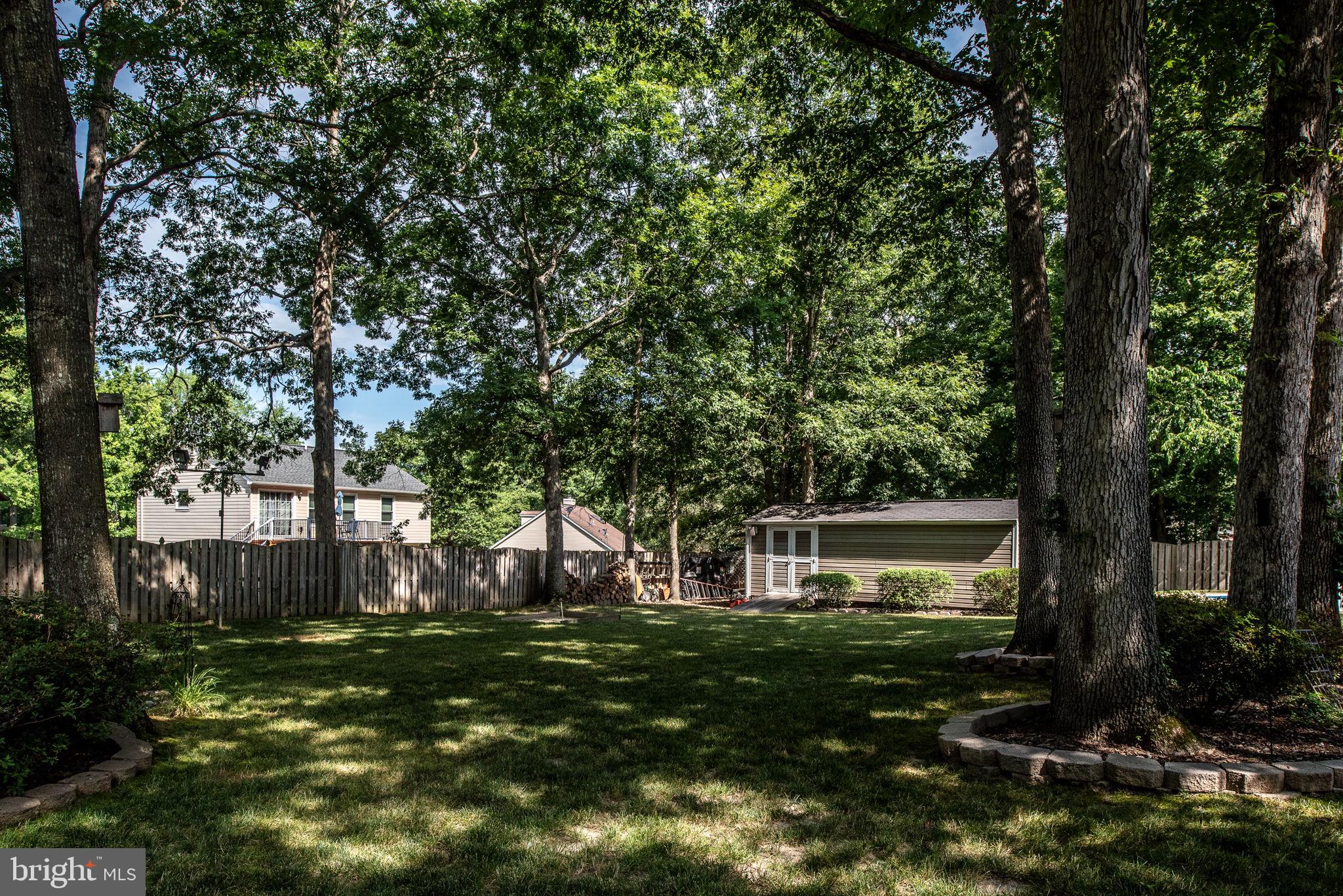 LEAVELLS CROSSING - Residential
