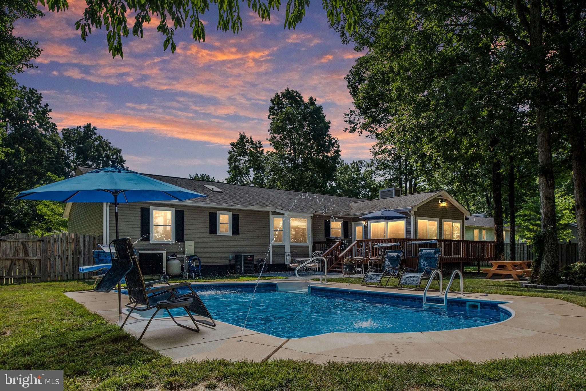 LEAVELLS CROSSING - Residential