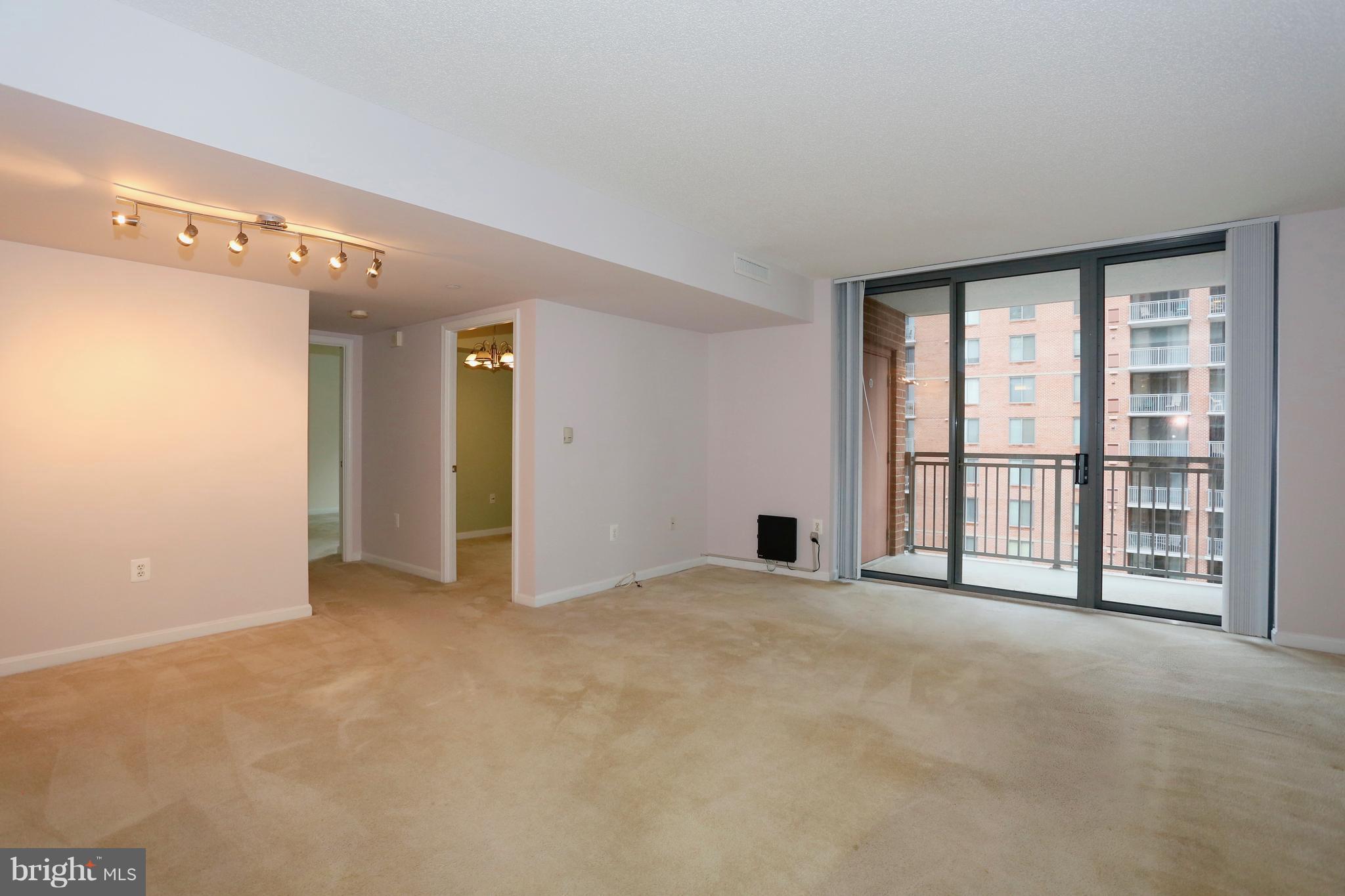 GALLERY AT WHITE FLINT - Residential Lease