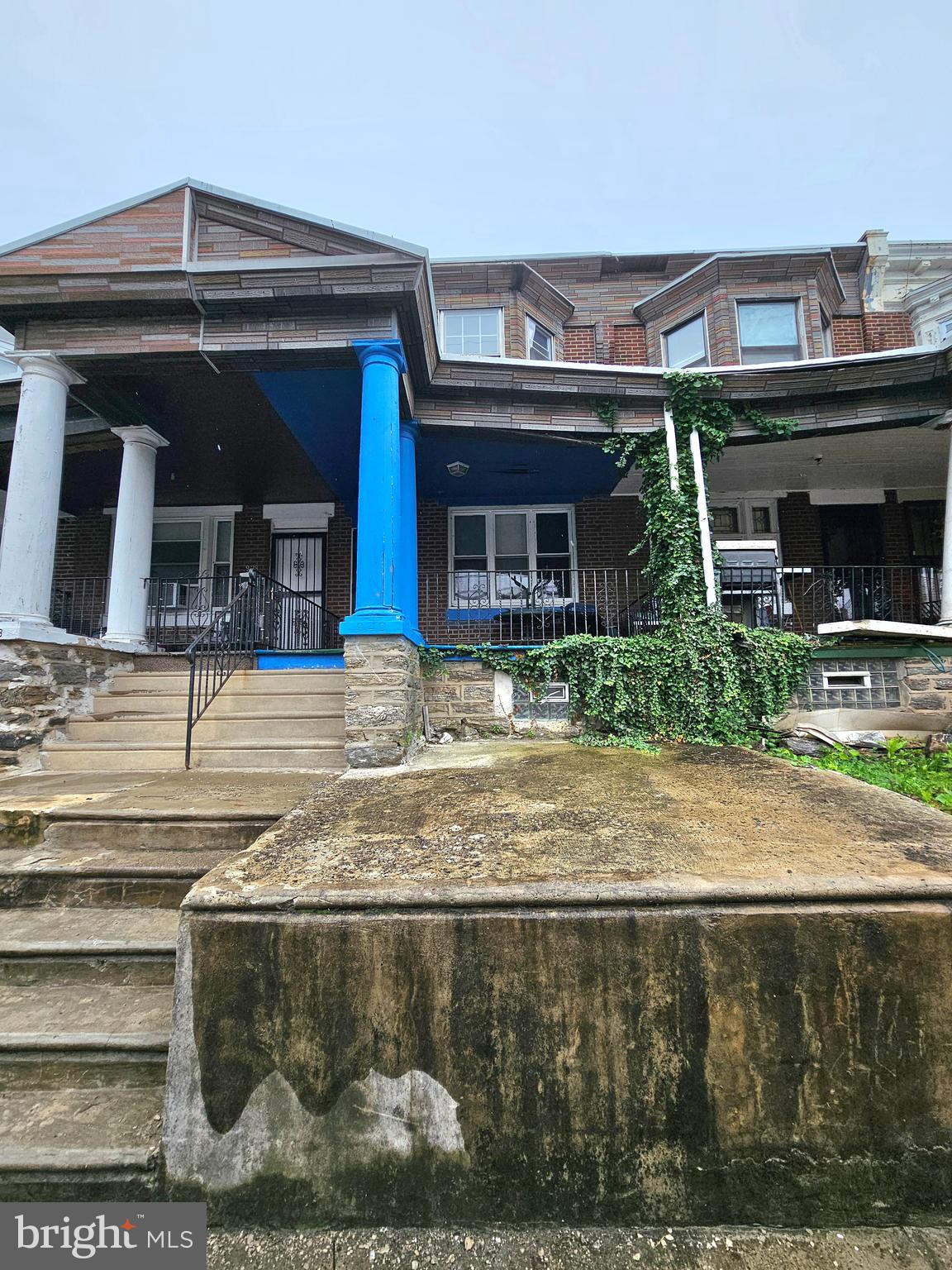FERN ROCK - Residential