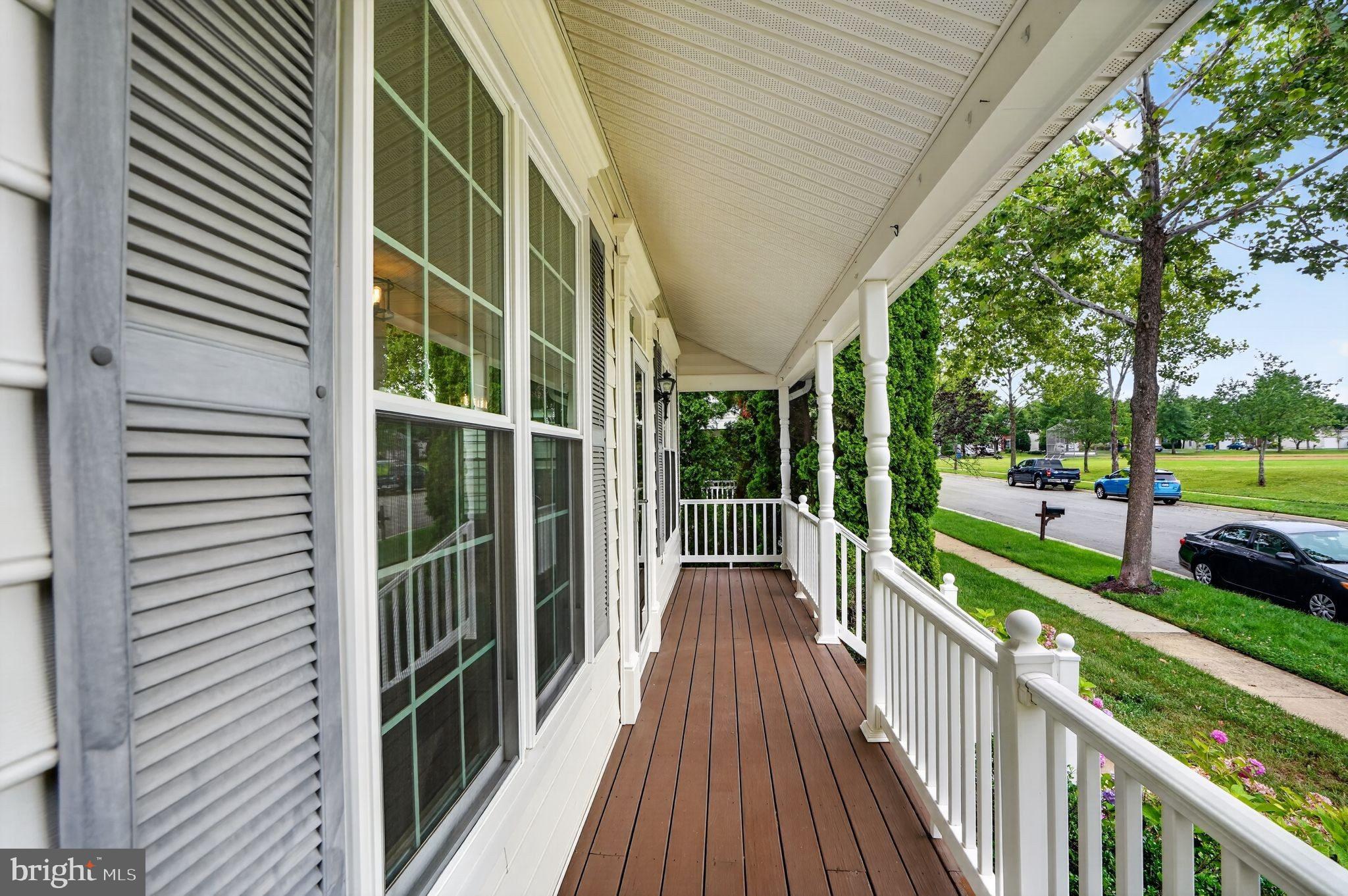 SOUTH RIDING - Residential