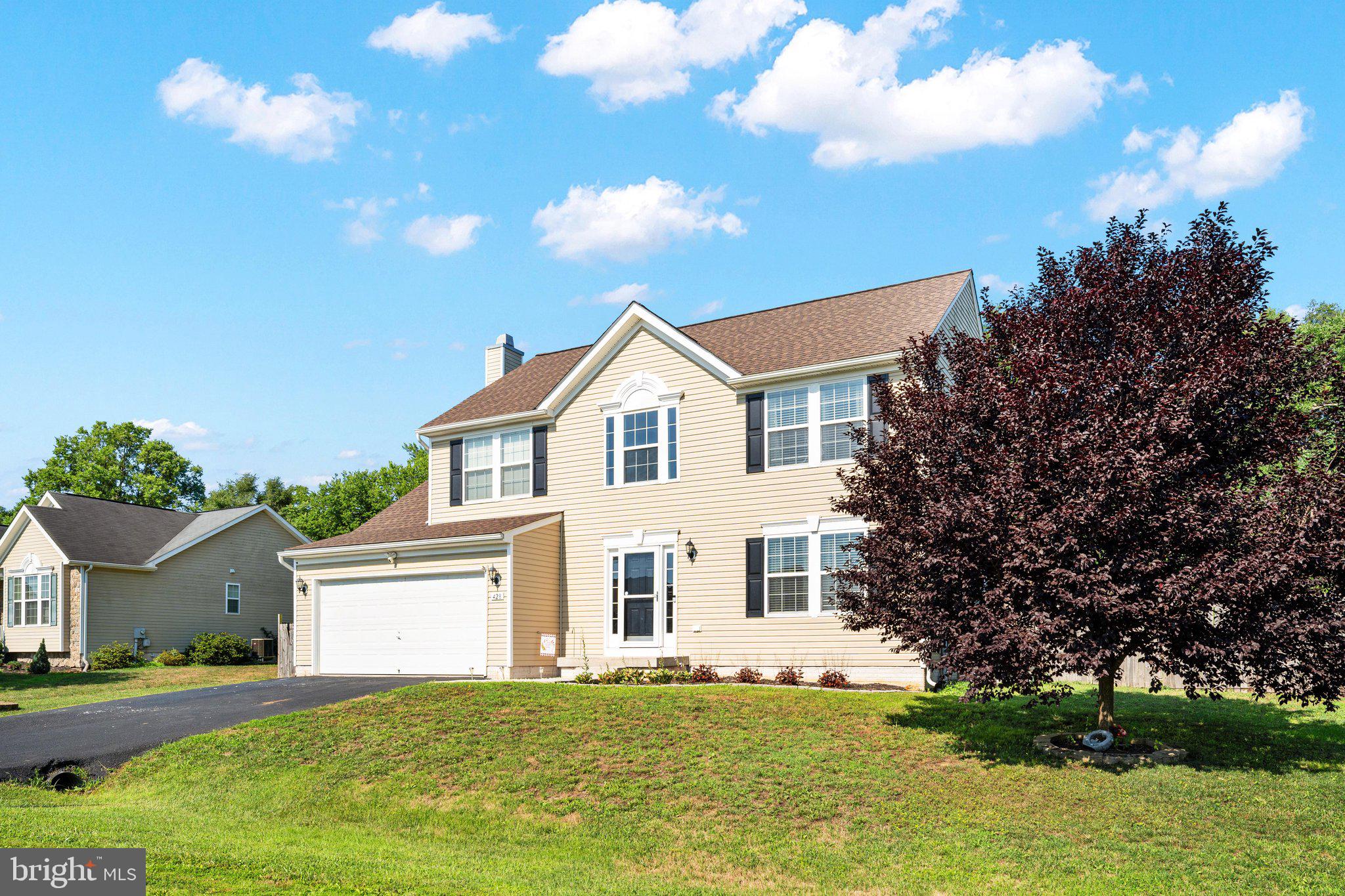 MCCAULEY CROSSING - Residential