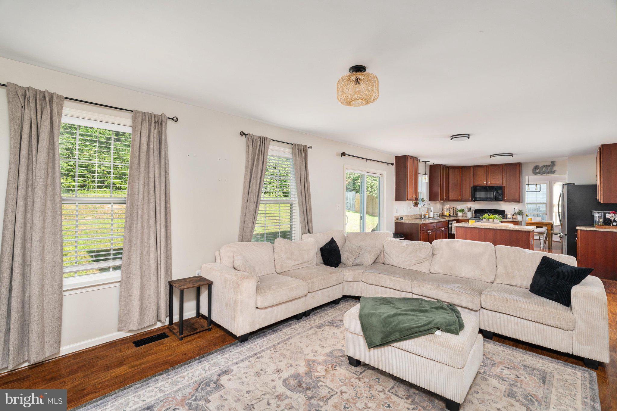 MCCAULEY CROSSING - Residential