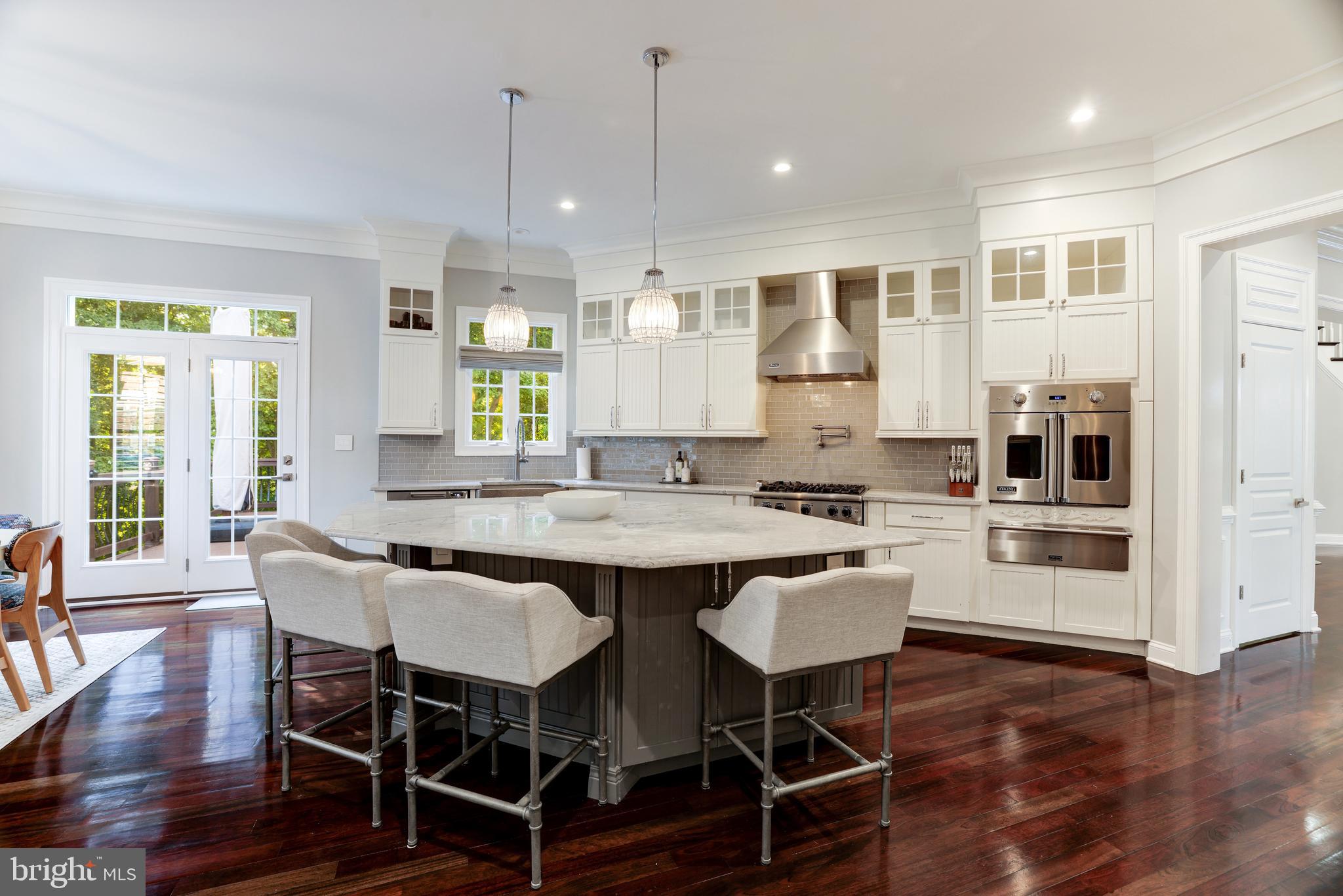 LANSDOWNE ON THE POTOMAC - Residential