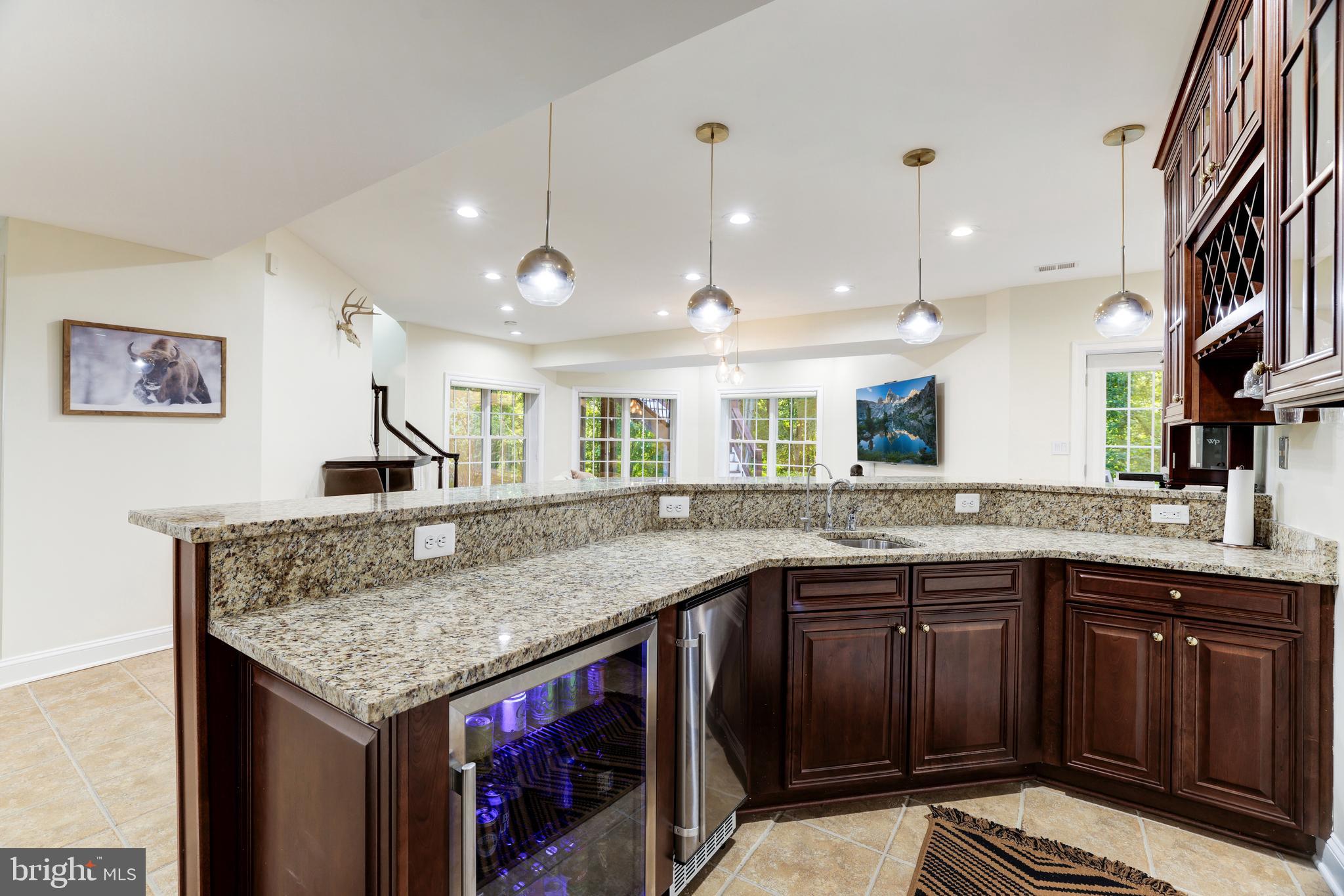 LANSDOWNE ON THE POTOMAC - Residential