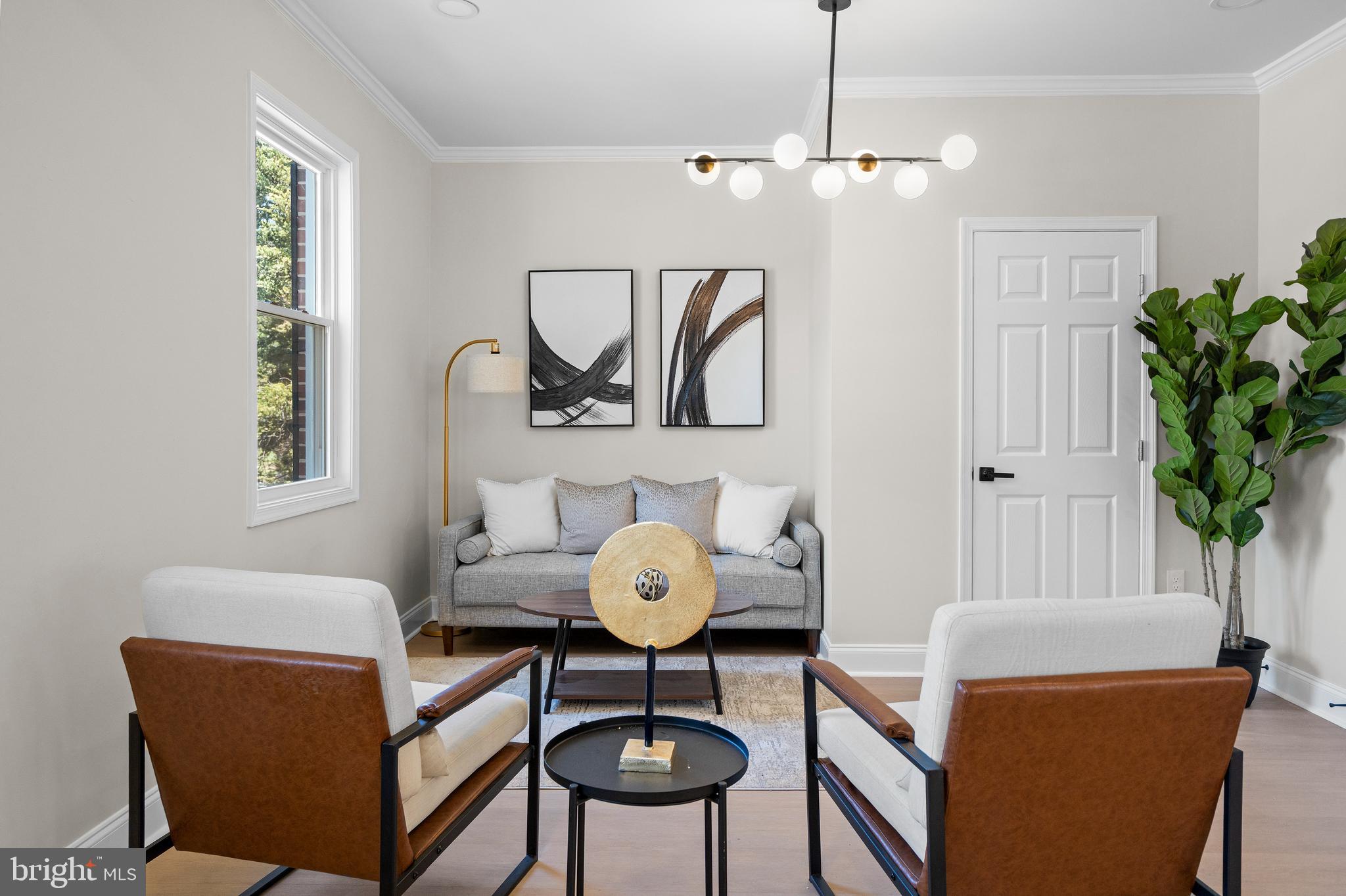 ASHBURTON HISTORIC DISTRICT - Residential
