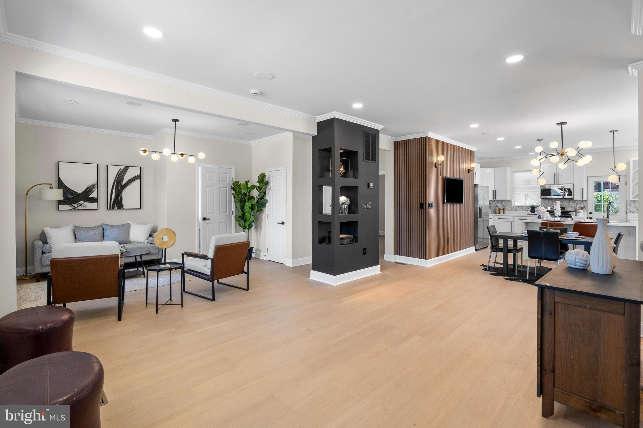 ASHBURTON HISTORIC DISTRICT - Residential