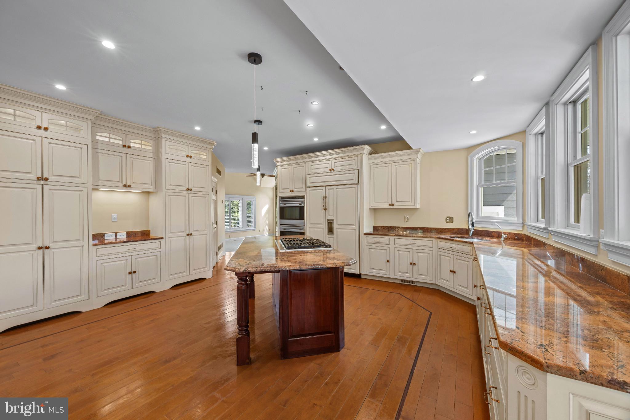 RUGBY HALL ESTATES - Residential