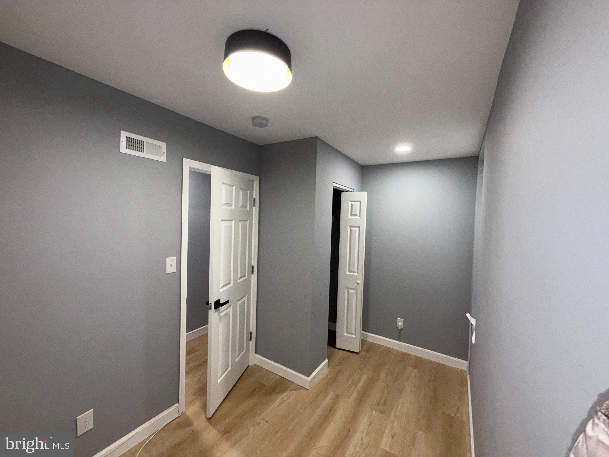 STRAWBERRY MANSION - Residential