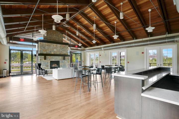 CROWN FARM - Residential Lease