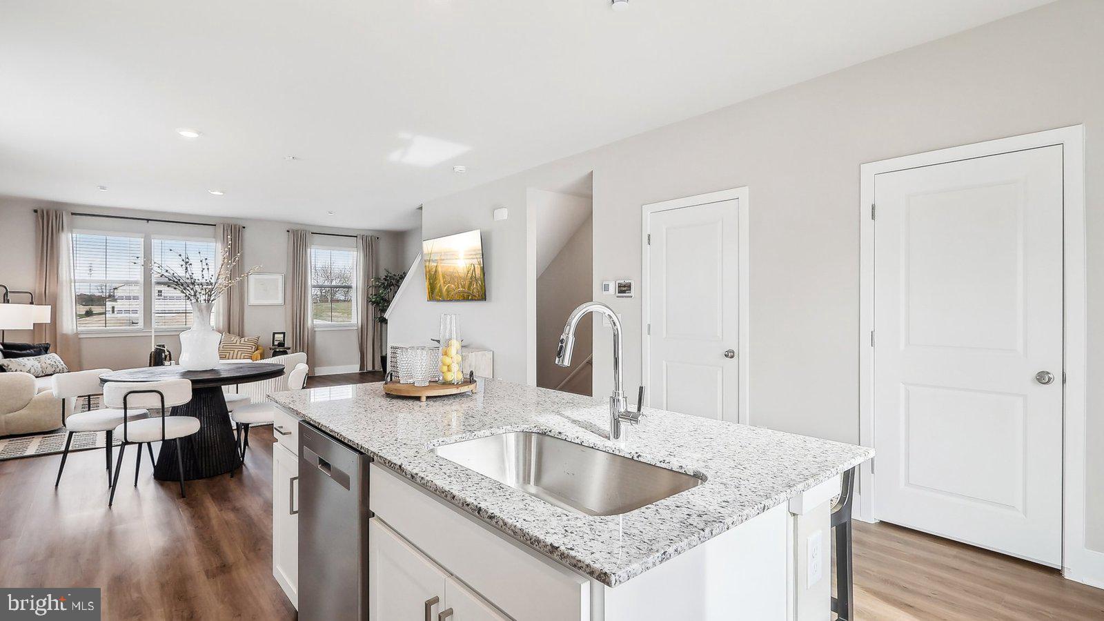 VALLEY VIEW - Residential