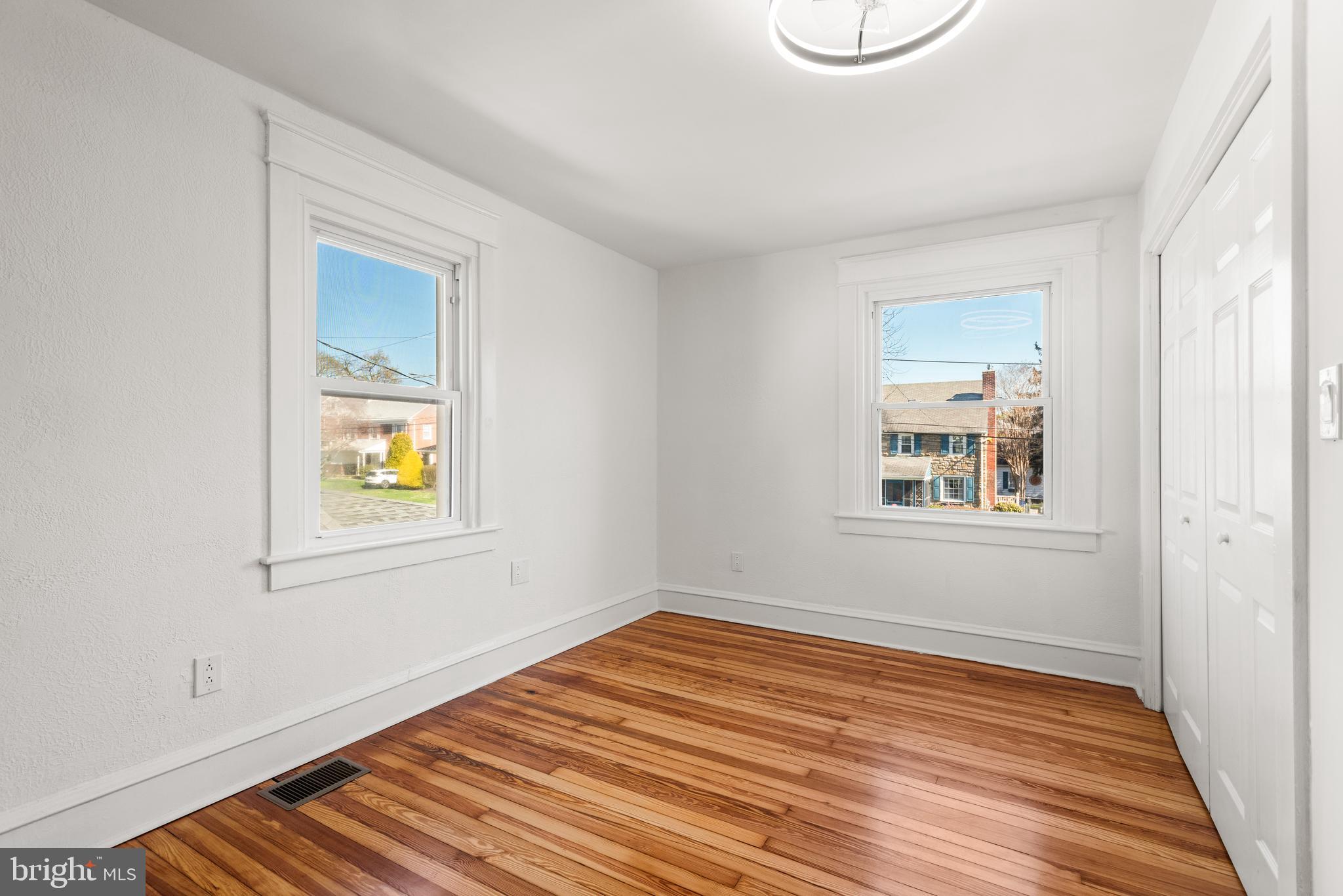 HAVERTOWN - Residential