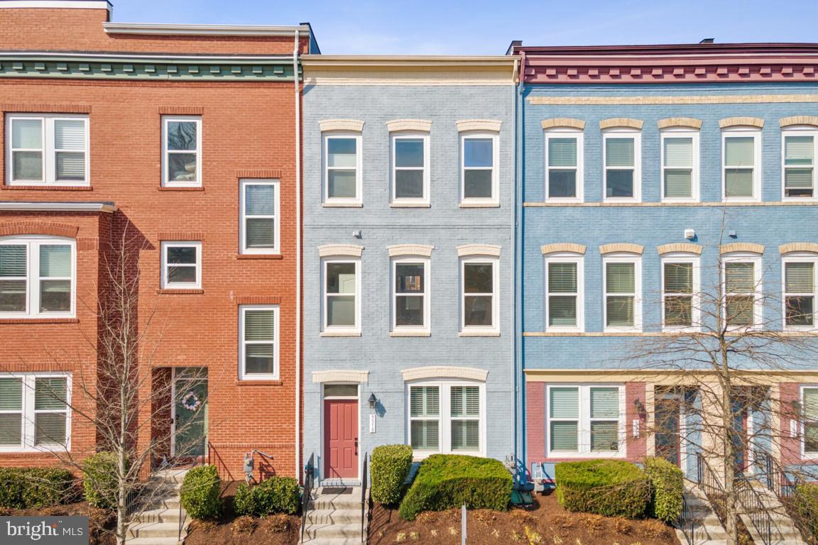 OLD TOWN MANASSAS - Residential