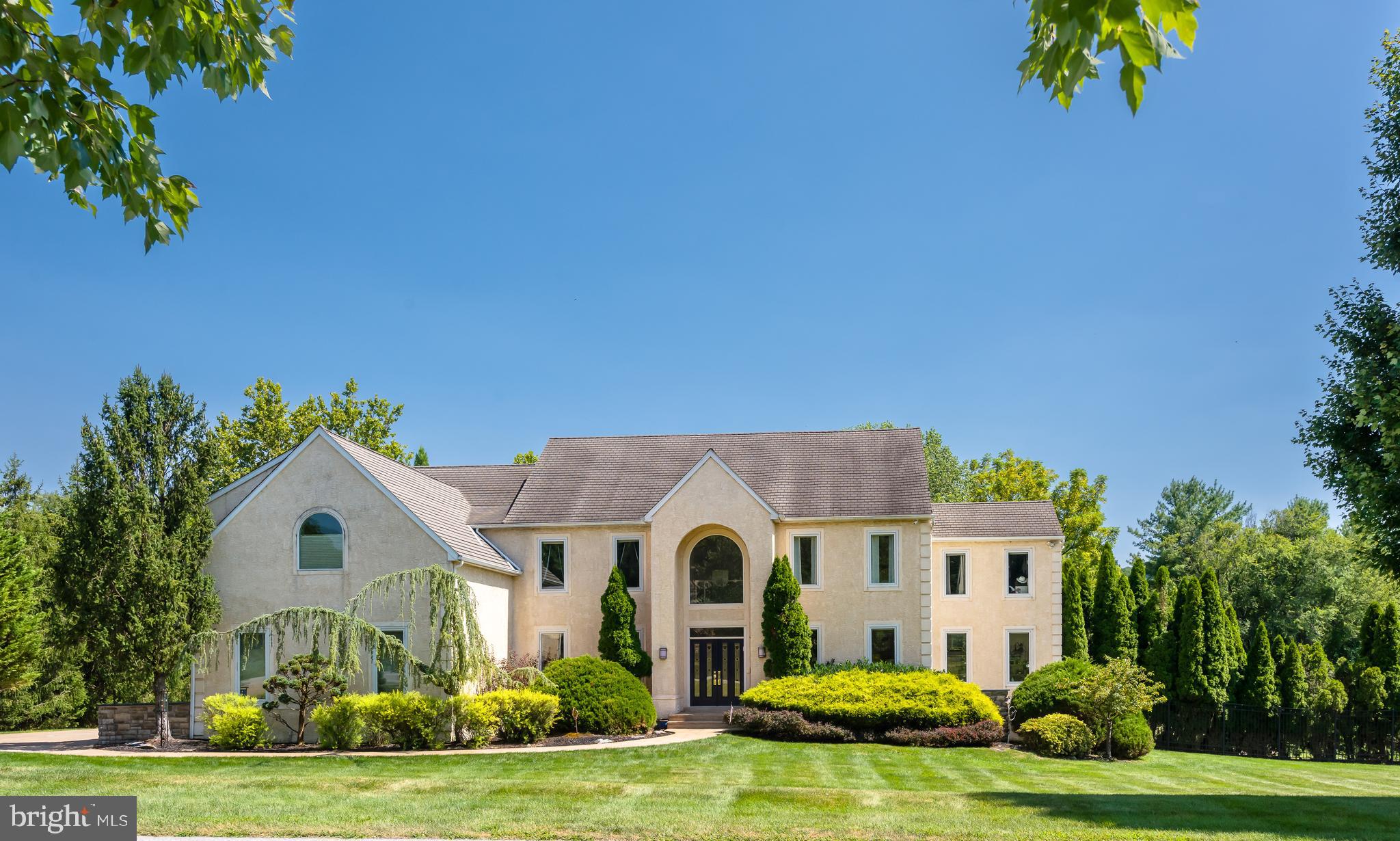 COUNTRYVIEW - Residential