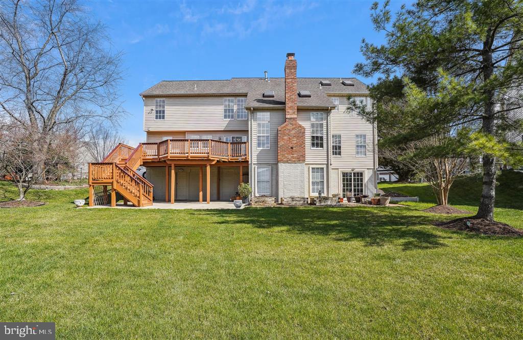 ASHBURN VILLAGE - Residential