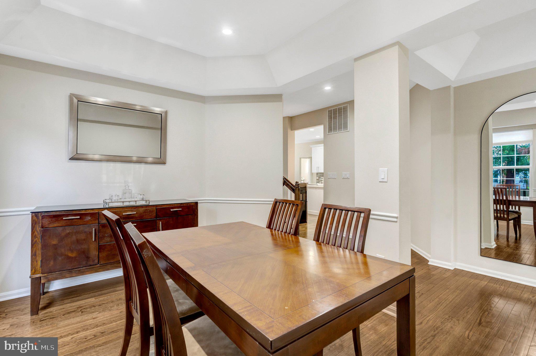 ROCKLAND VILLAGE - Residential