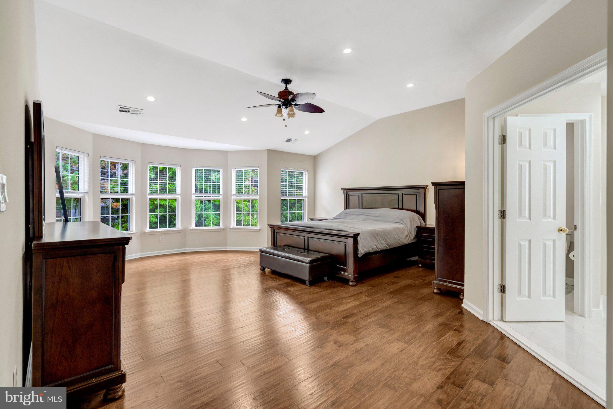 ROCKLAND VILLAGE - Residential