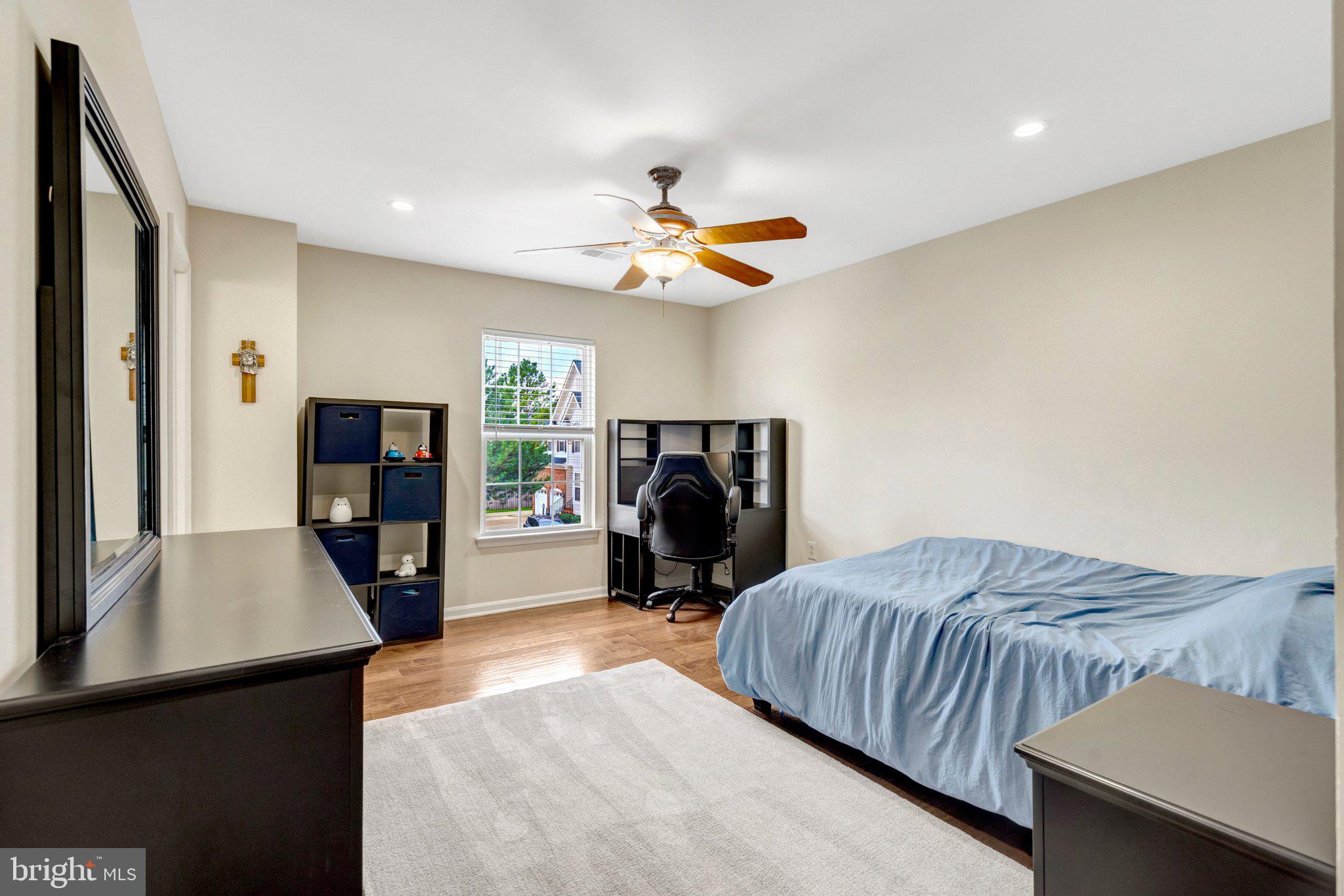 ROCKLAND VILLAGE - Residential