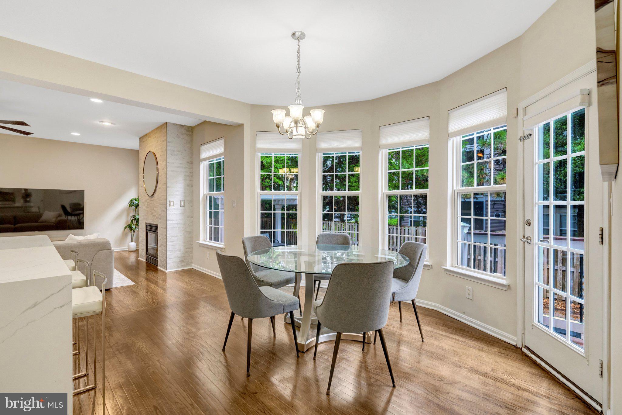 ROCKLAND VILLAGE - Residential