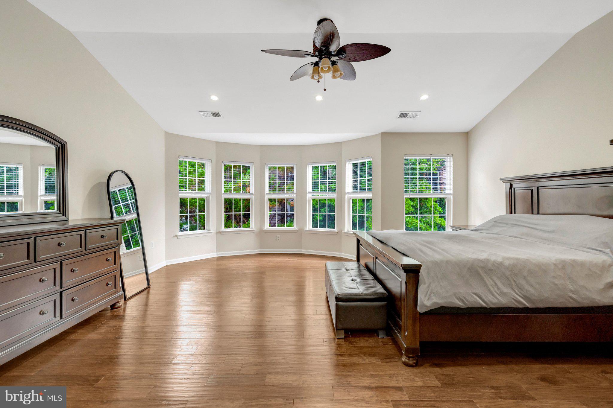 ROCKLAND VILLAGE - Residential