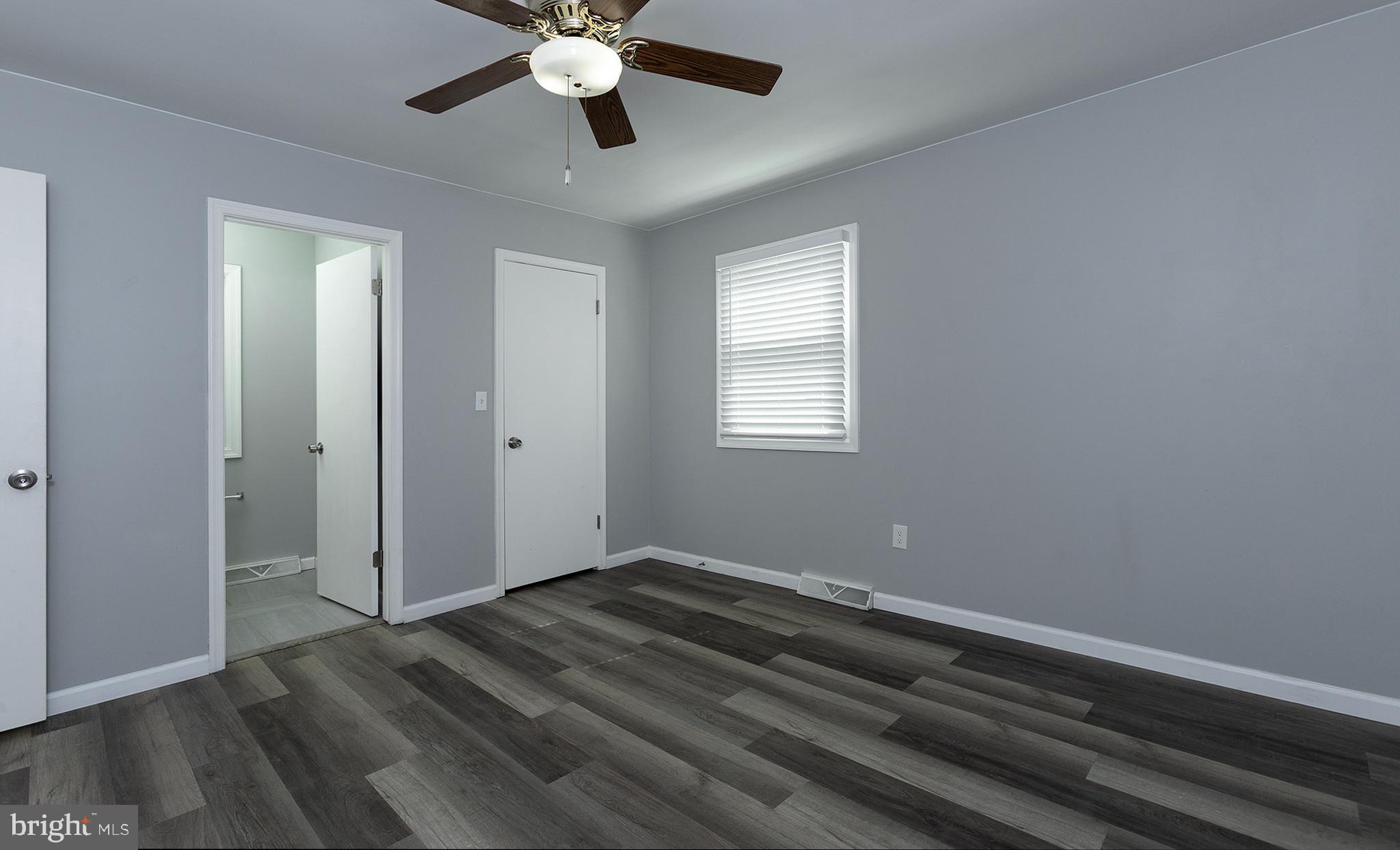 LIBERTY SQUARE - Residential