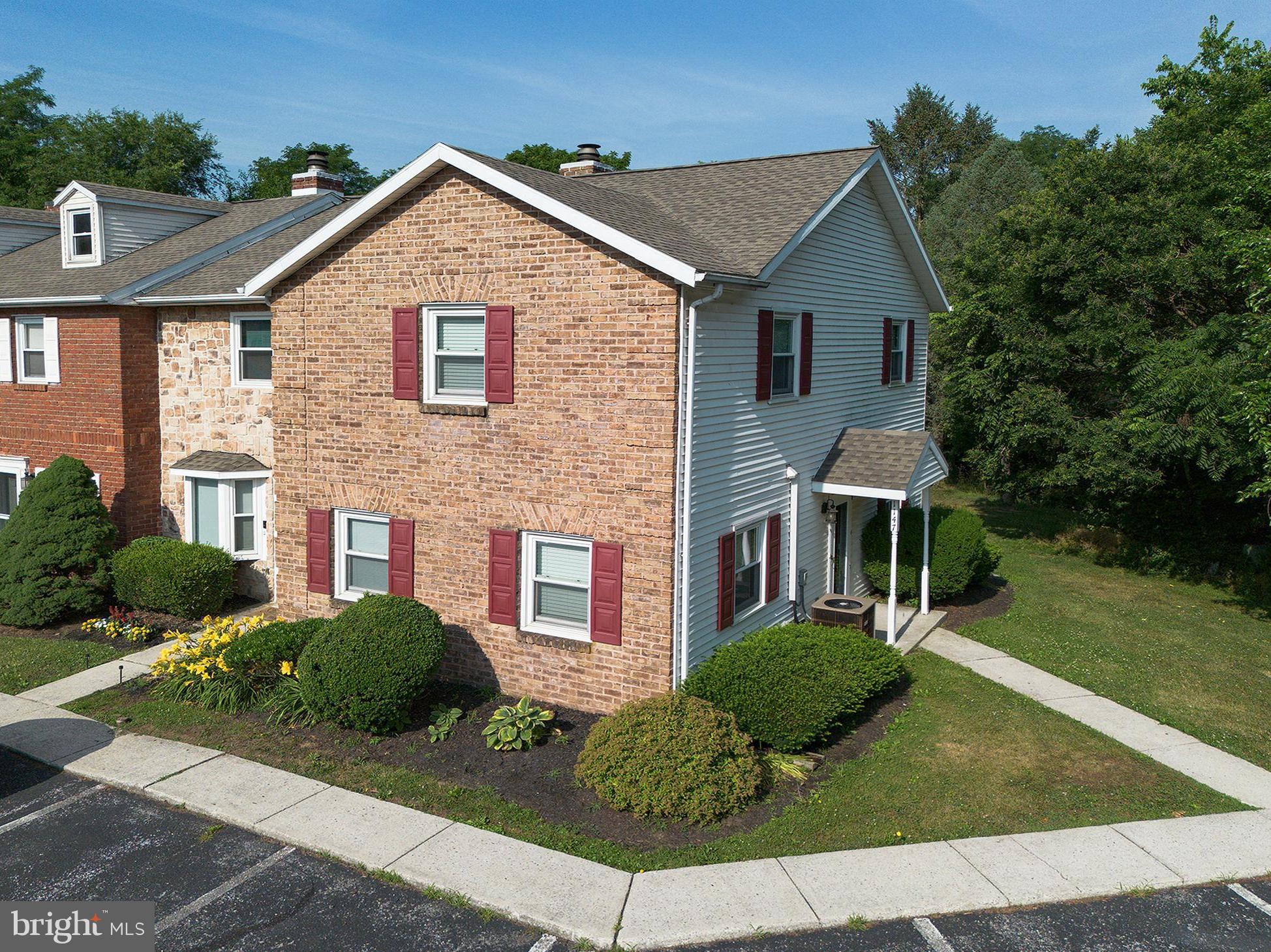 LIBERTY SQUARE - Residential