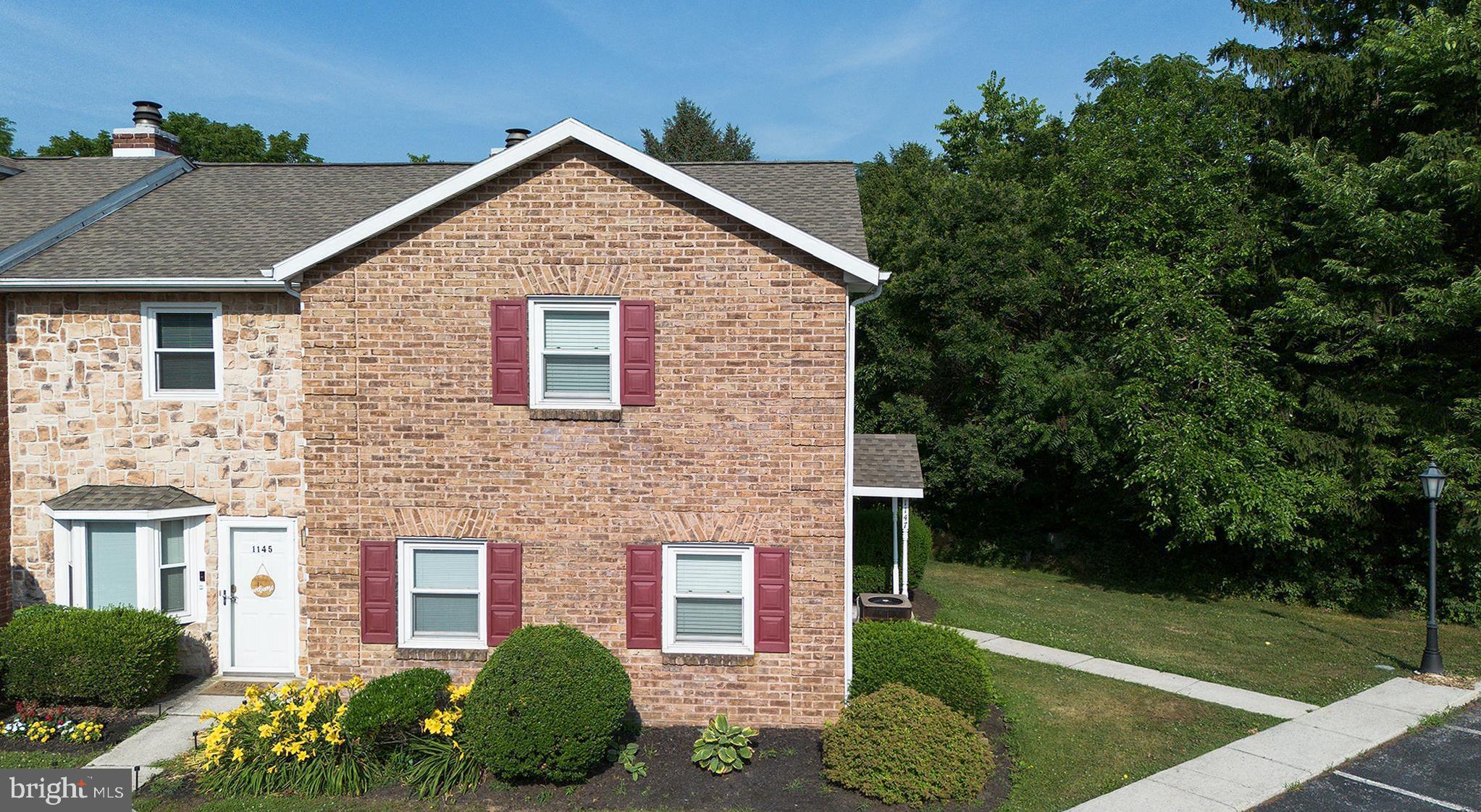 LIBERTY SQUARE - Residential