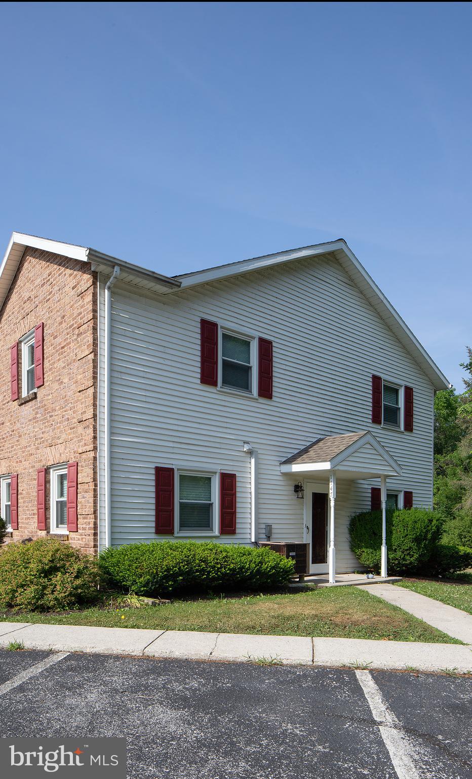 LIBERTY SQUARE - Residential